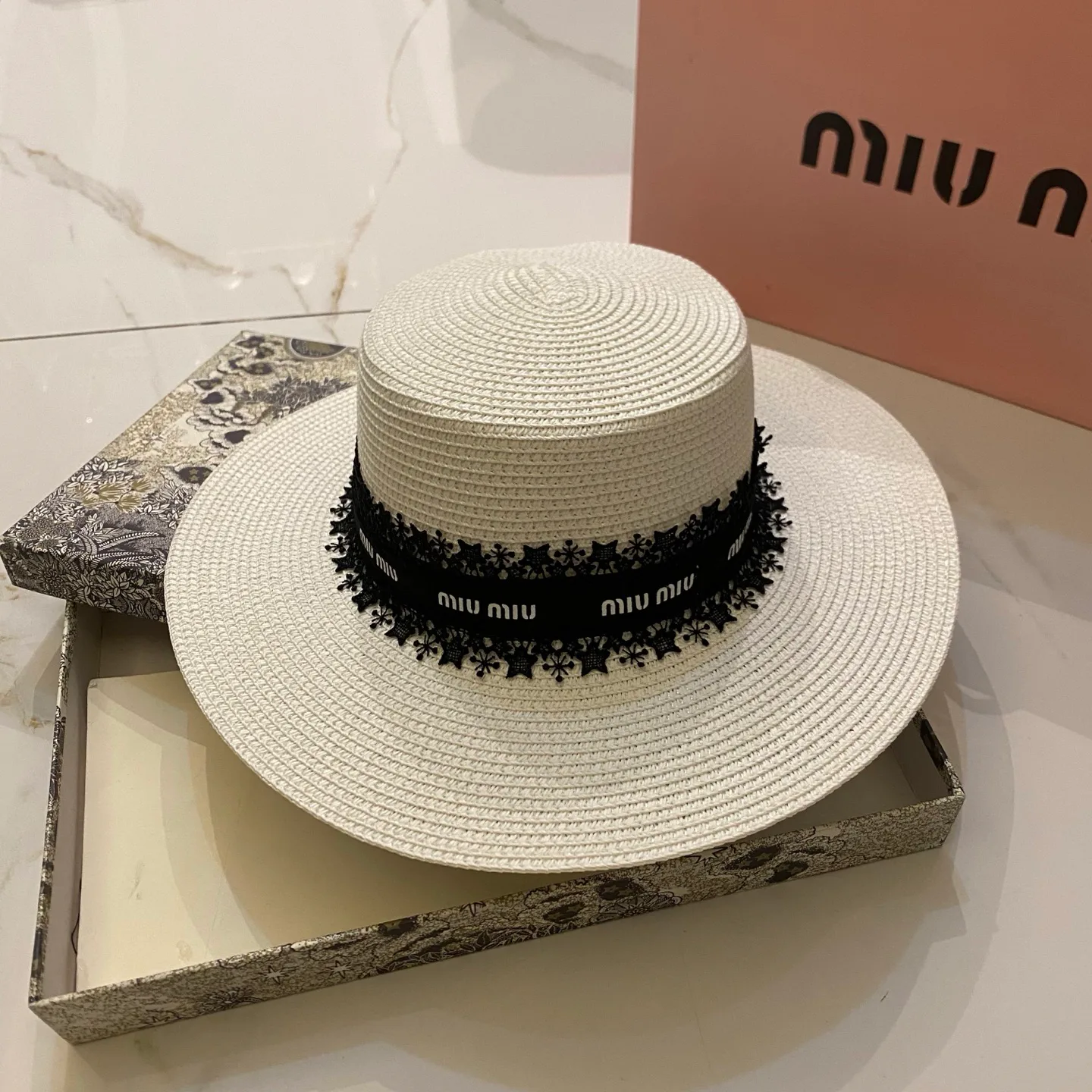 Головные Уборы Miu Miu 17498288