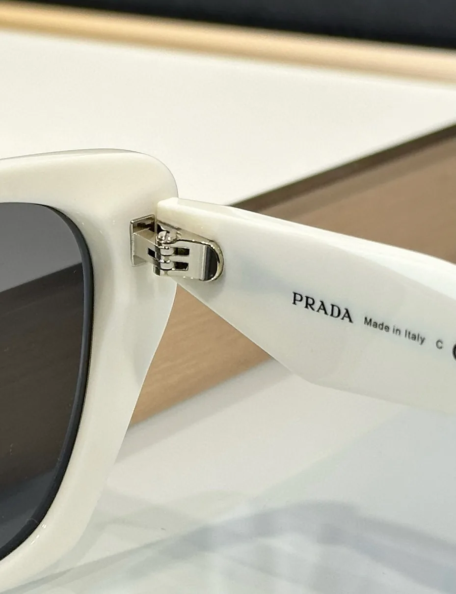 Очки Prada 822287