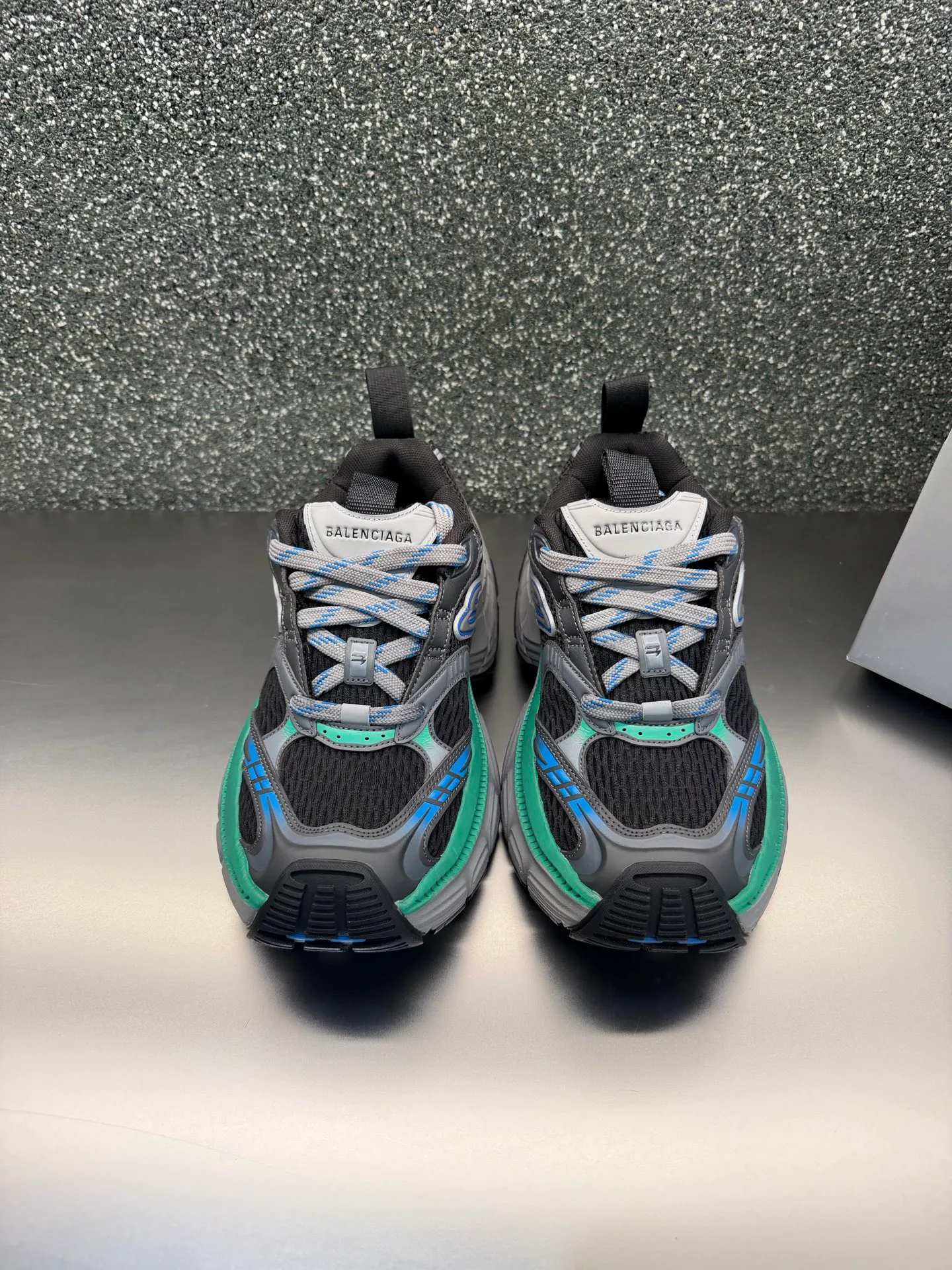 Кроссовки Женские Balenciaga 11704845