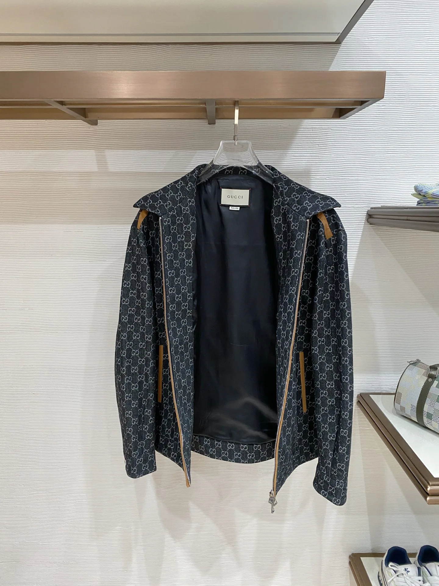 Куртки И Пуховики Мужские Gucci 10271867