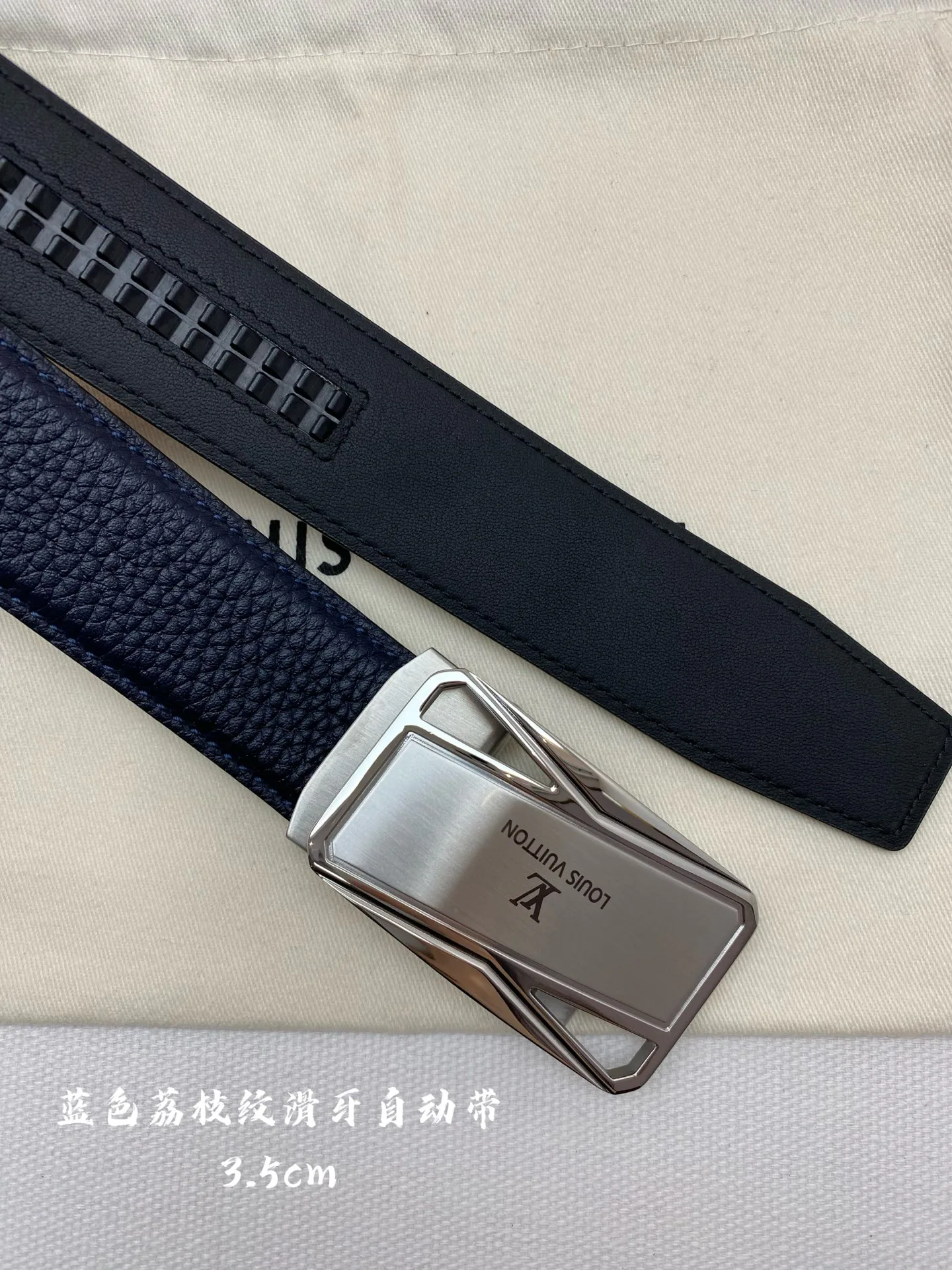 Классические Сумки Женские Louis Vuitton 12723481