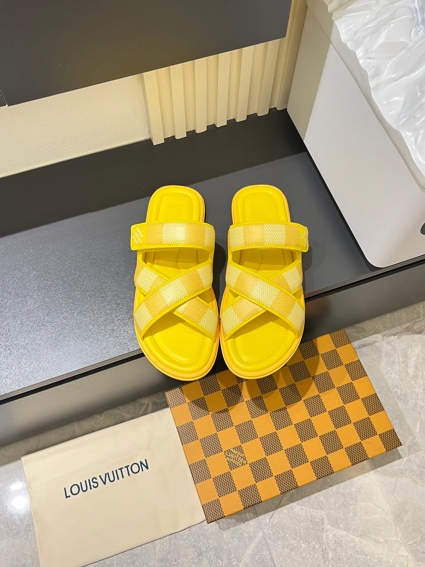 Шлепанцы Мужские Louis Vuitton 5070830