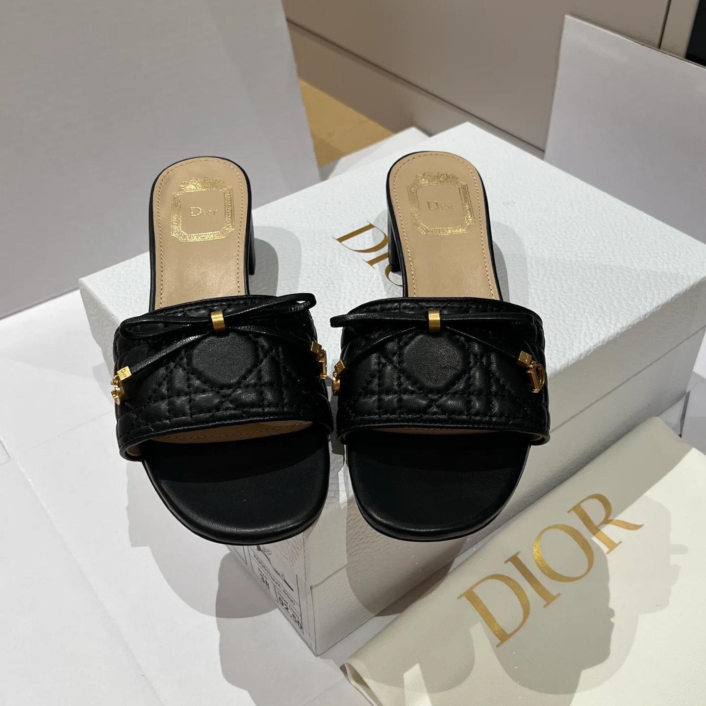 Босоножки Женские Christian Dior 13547410