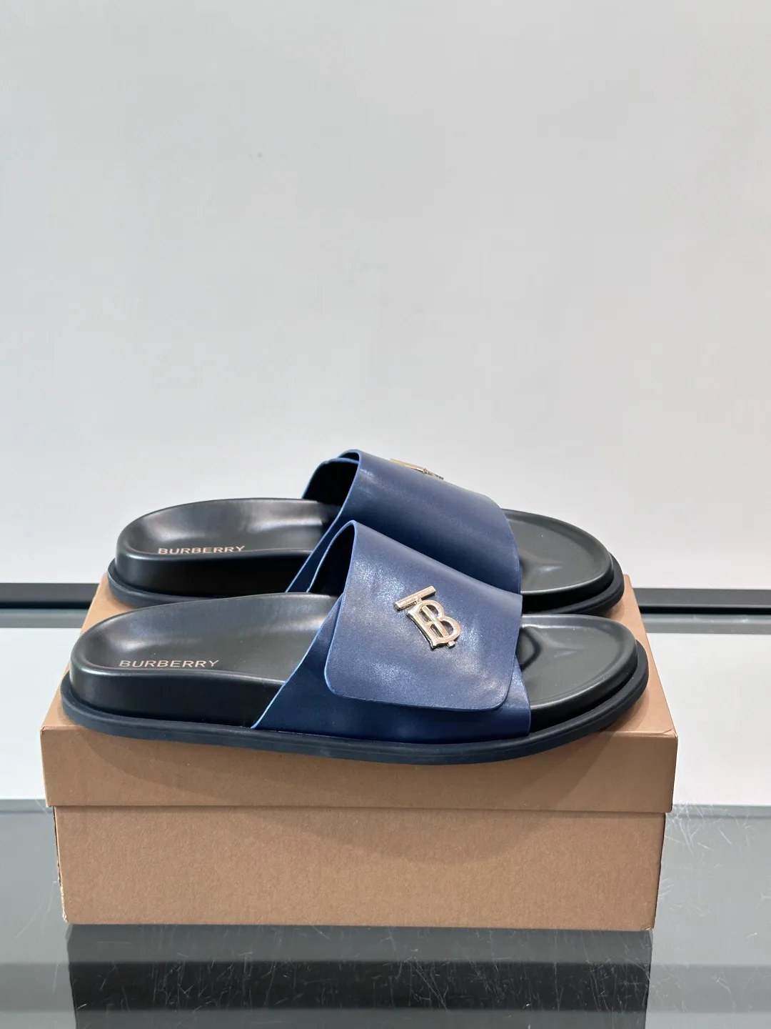 Сандалии Мужские Burberry 13480029