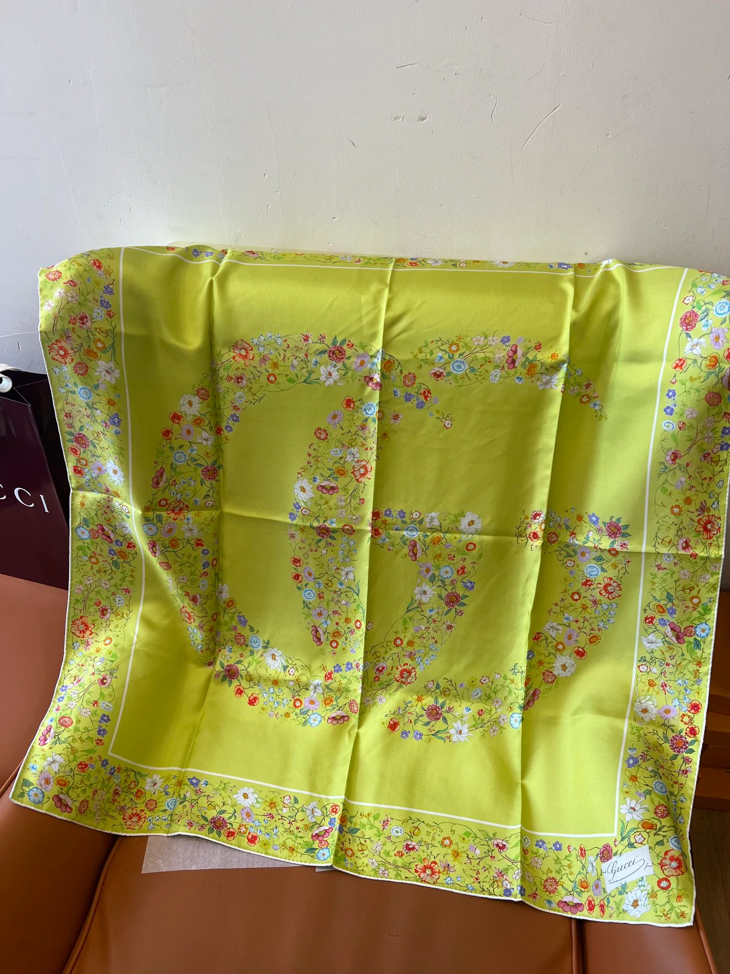 Платки Gucci 165037