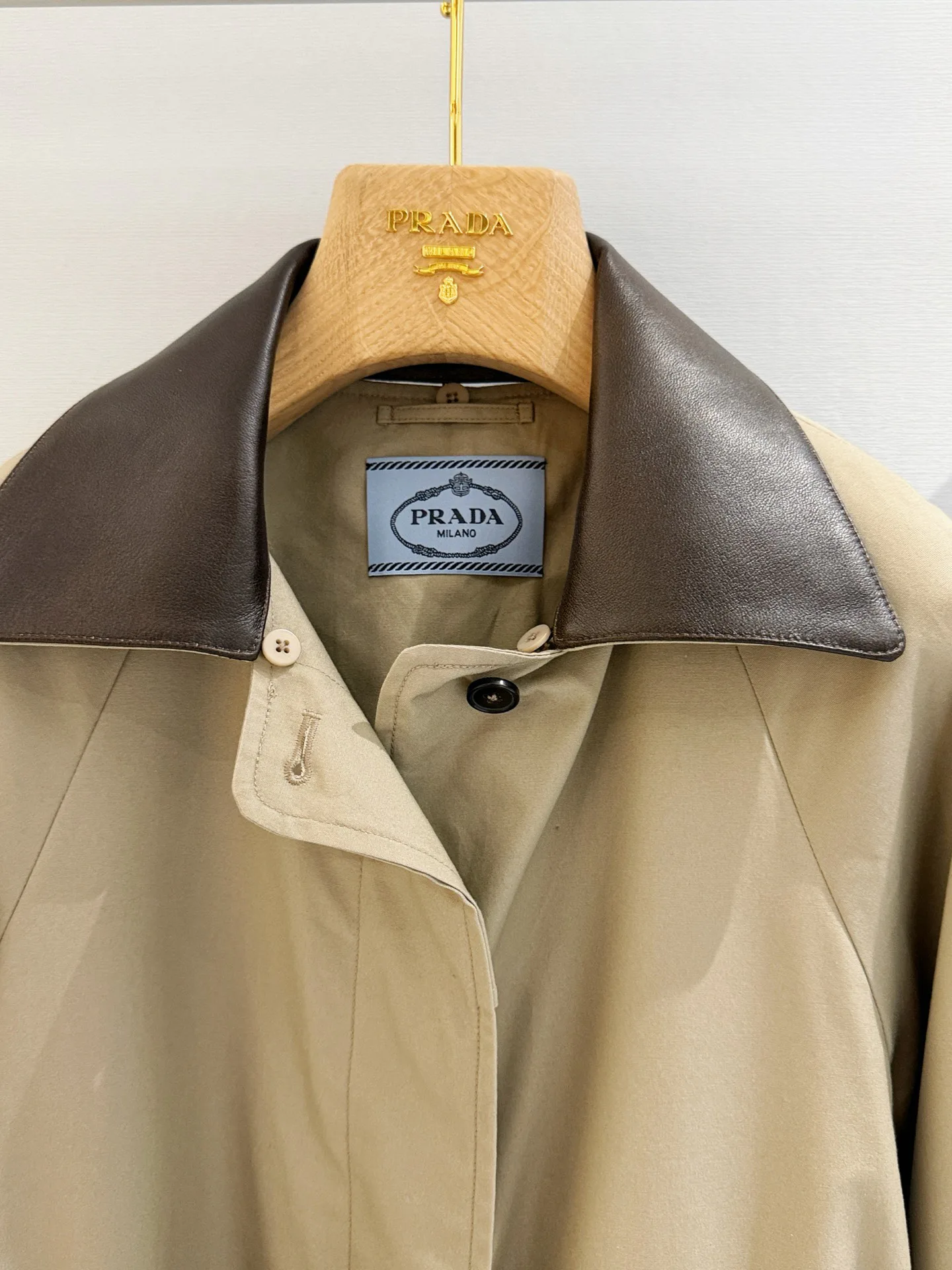 Тренчи Женские Prada 18787460