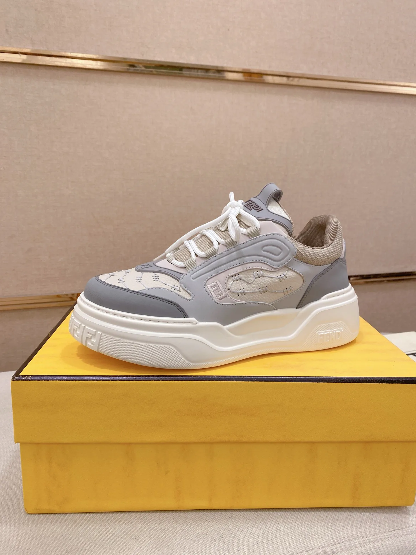 Кроссовки Мужские Fendi 160457