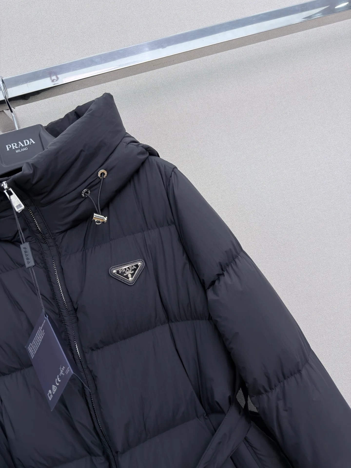 Куртки И Пуховики Женские Prada 18185798