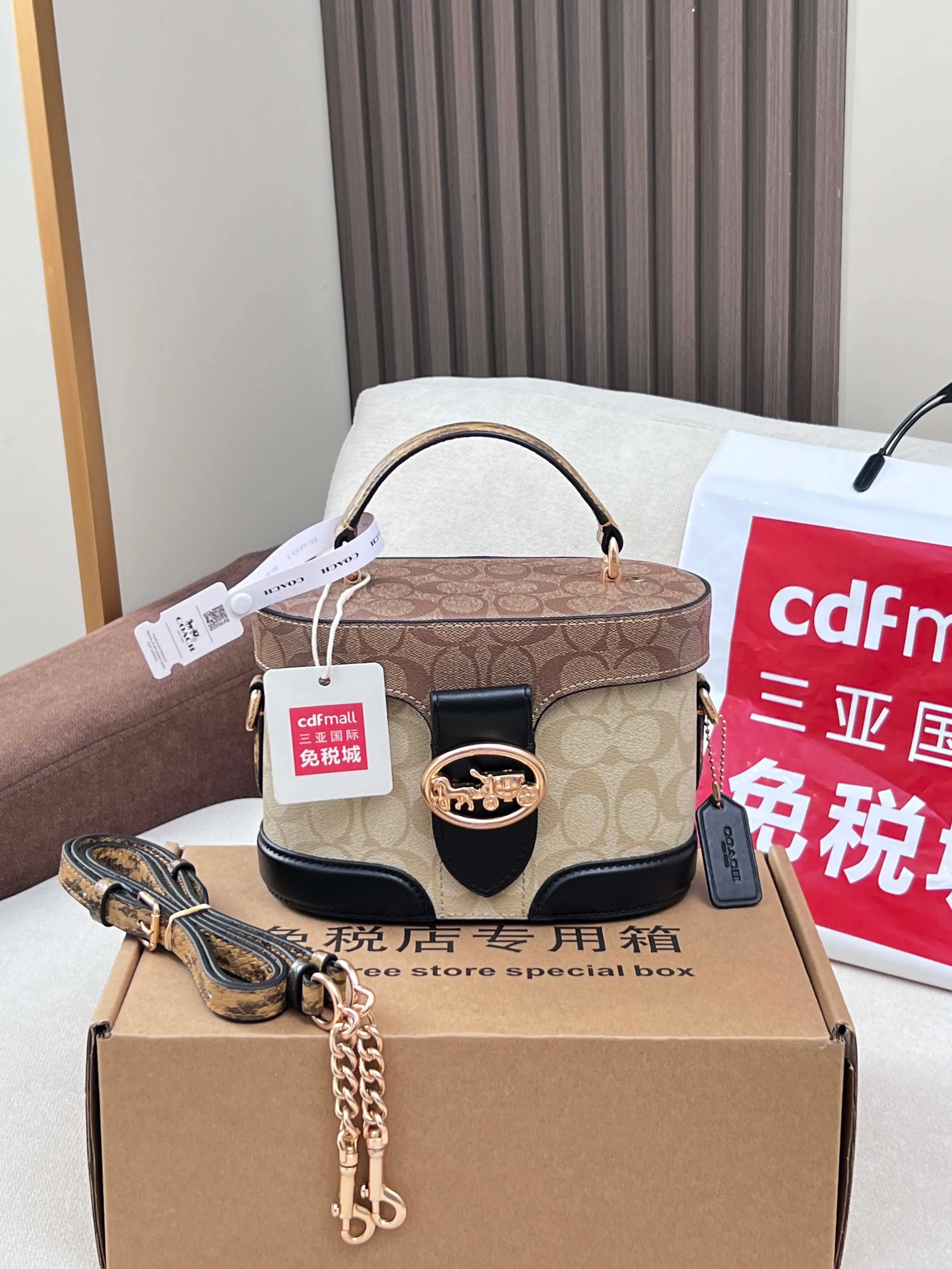 Сумки На Ремне Женские Coach 6262049