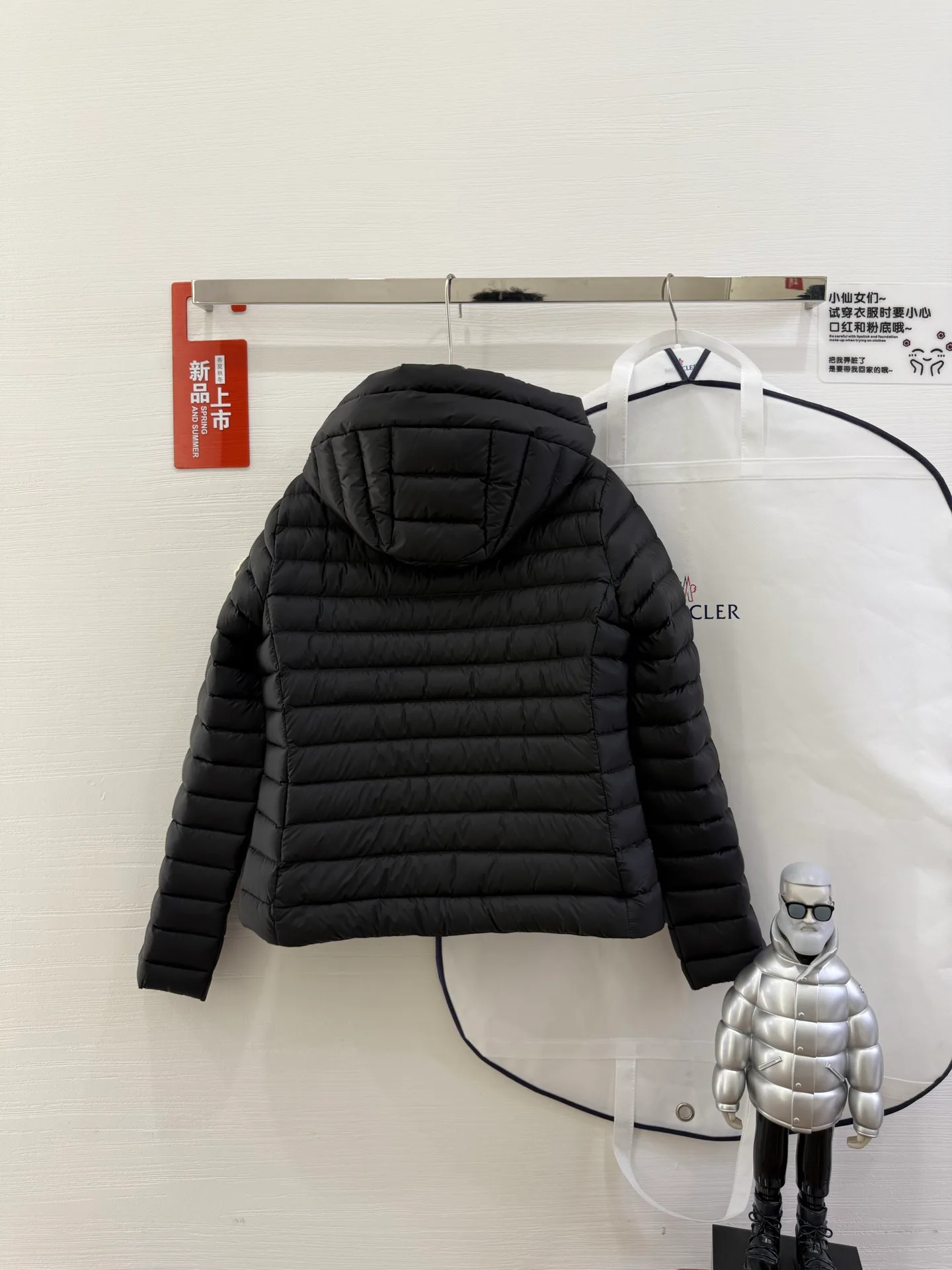 Куртки И Пуховики Женские Moncler 18825215