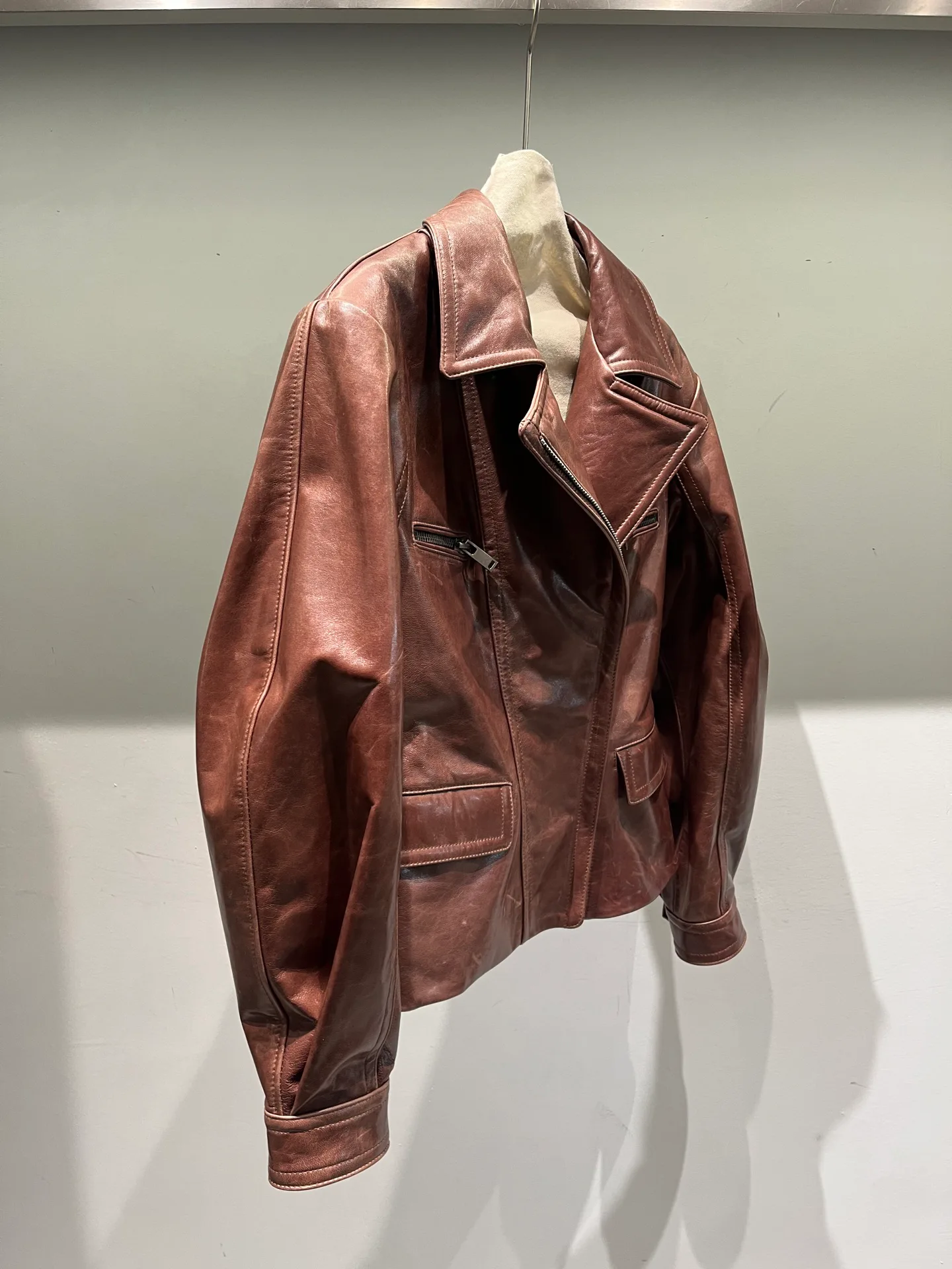 Кожаные Куртки И Дублёнки Женские Saint Laurent 18524958