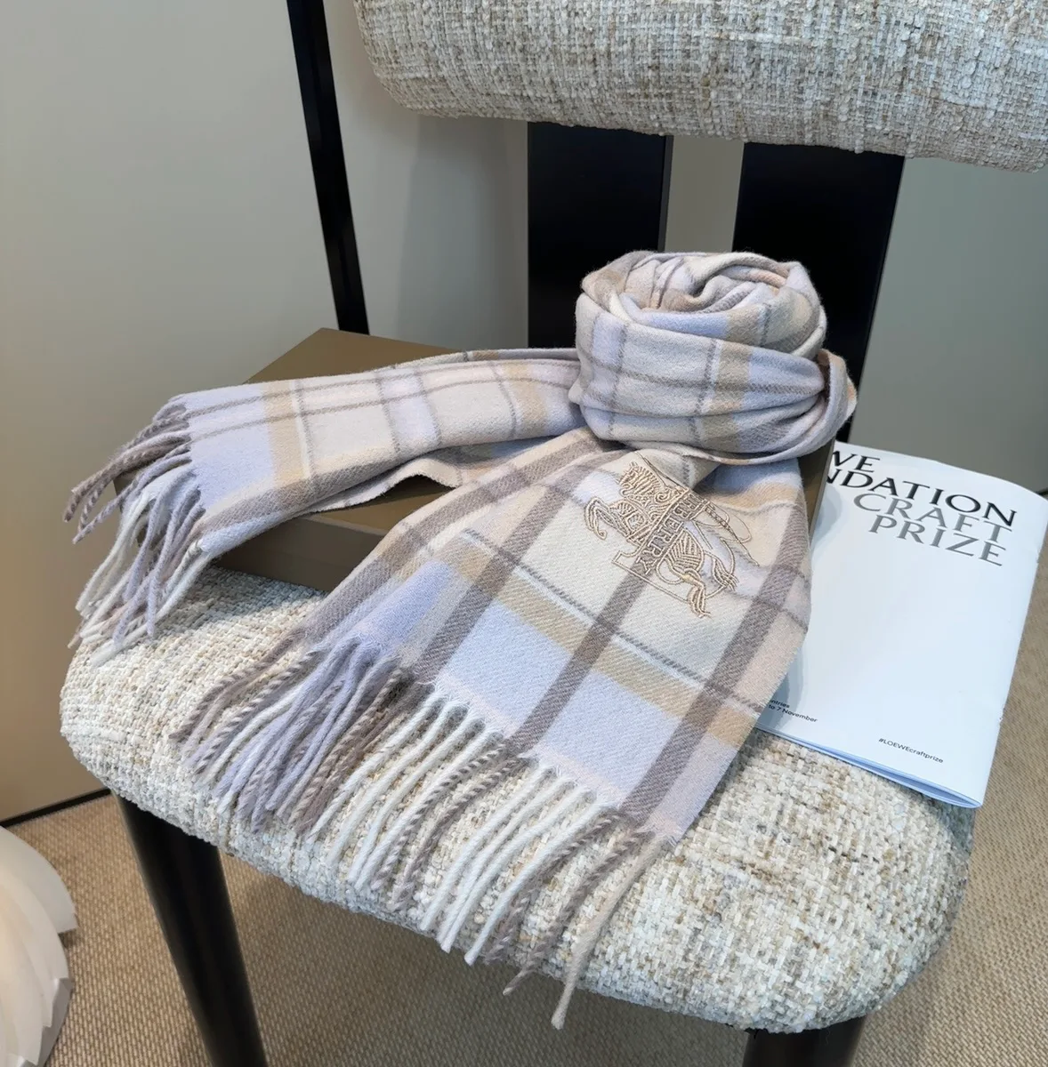 Шарфы Burberry 1036457