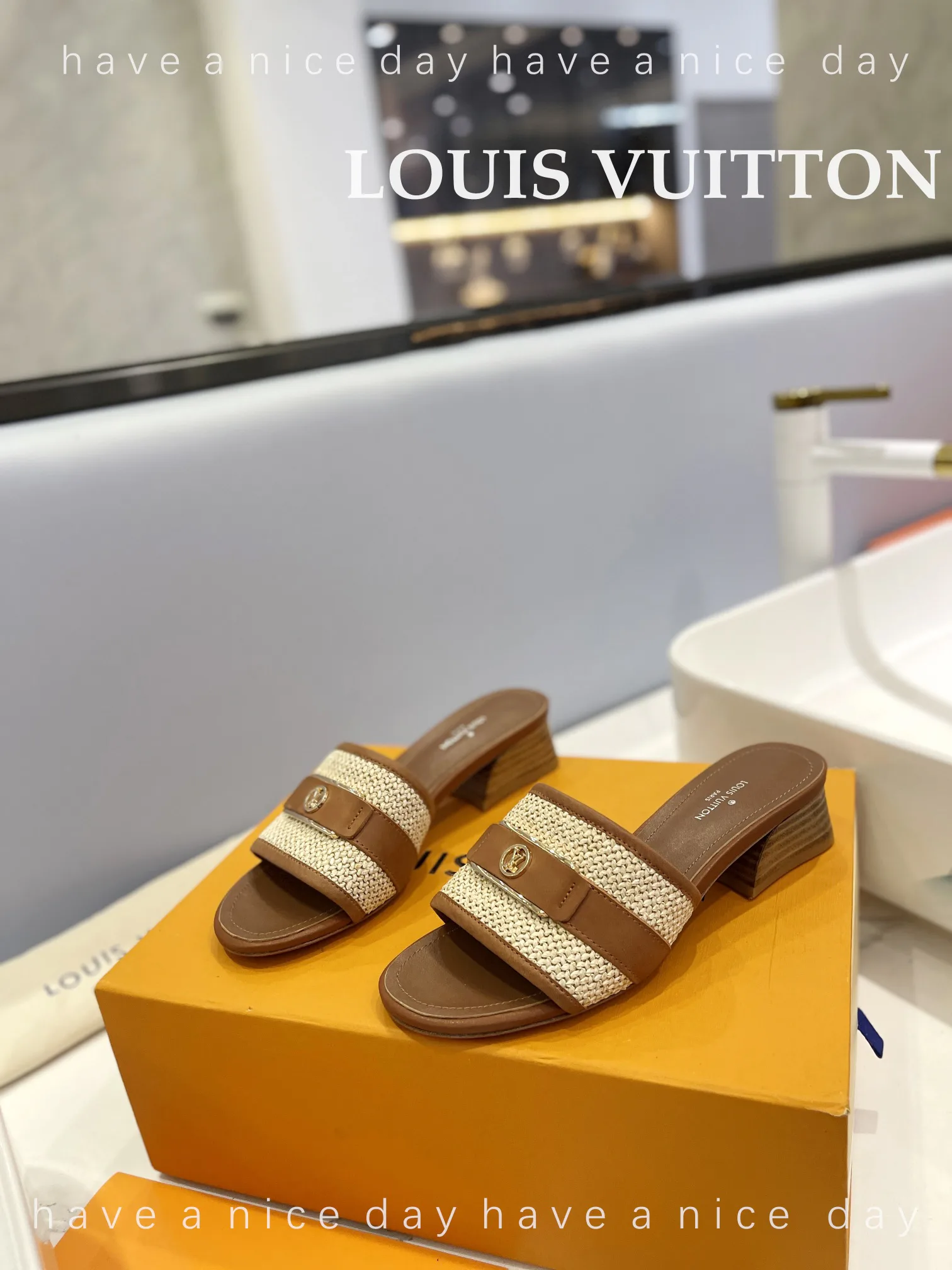 Сандалии Женские Louis Vuitton 9623588