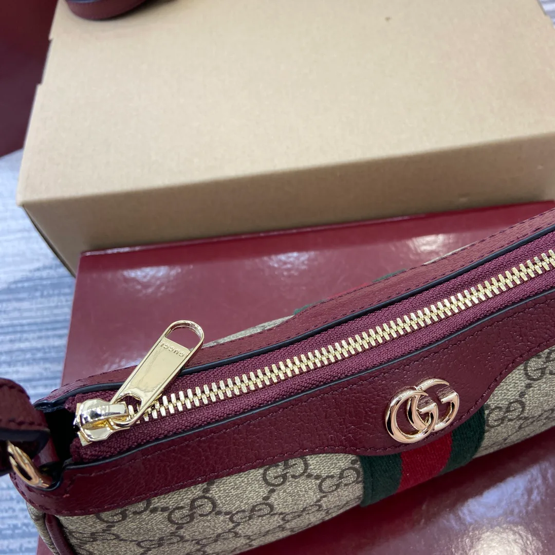 Классические Сумки Женские Gucci 11488775