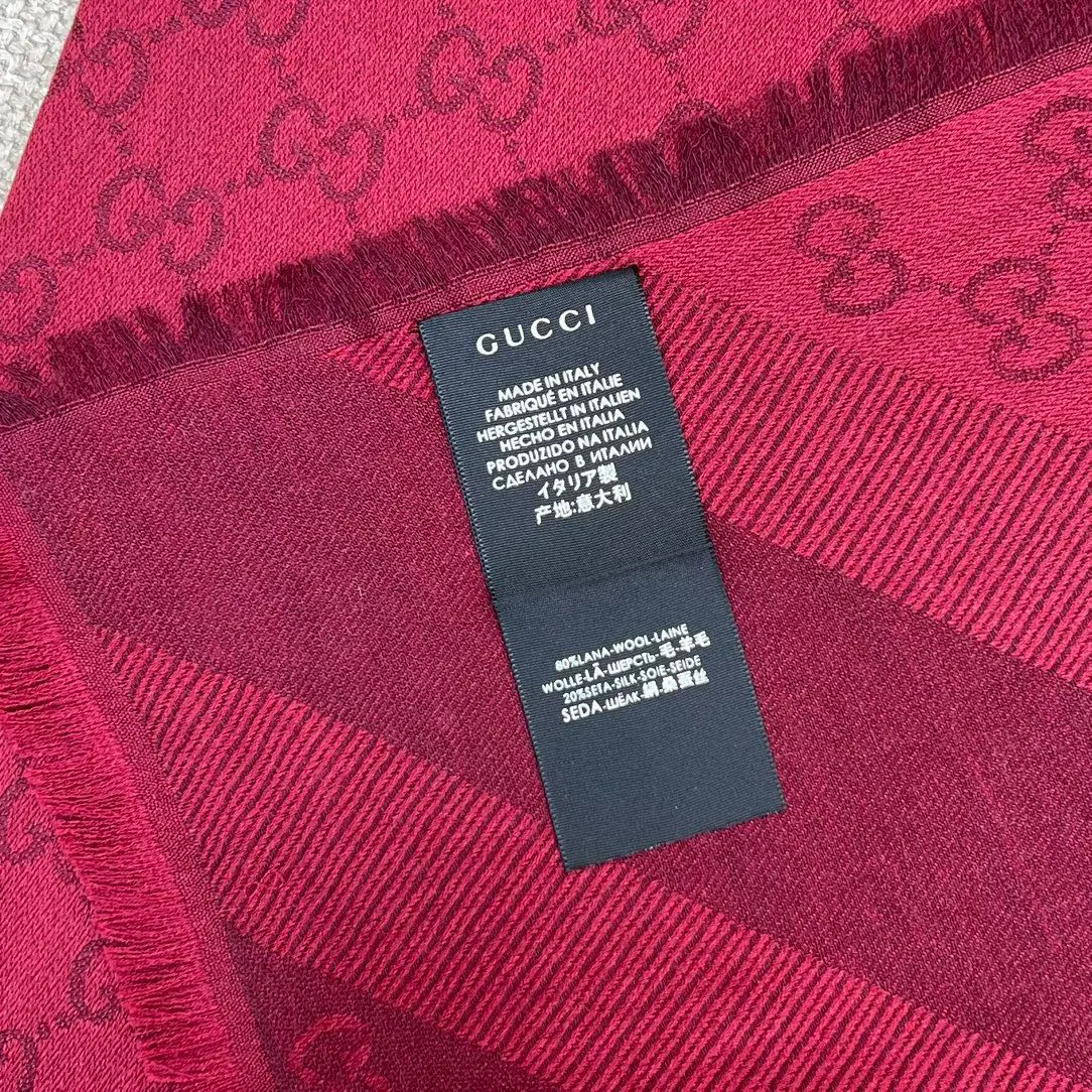 Шарфы Gucci 2536170
