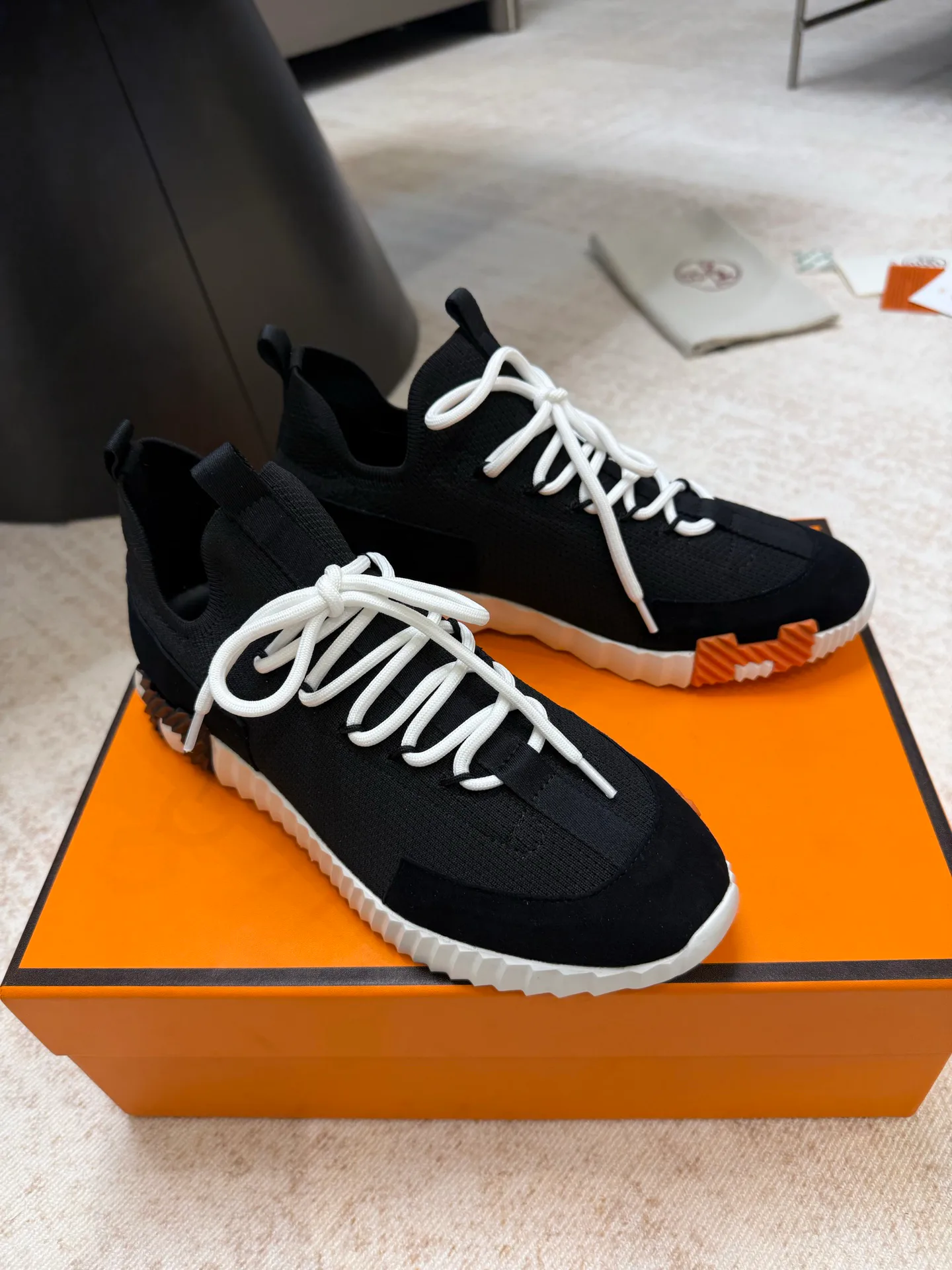 Кроссовки Женские Hermes 11628829