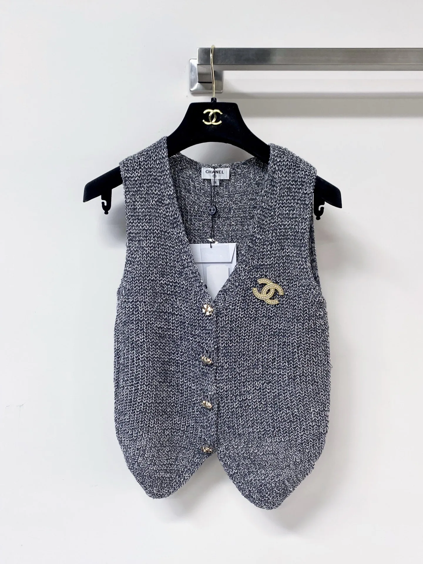 Жилеты Женские Chanel 11681735