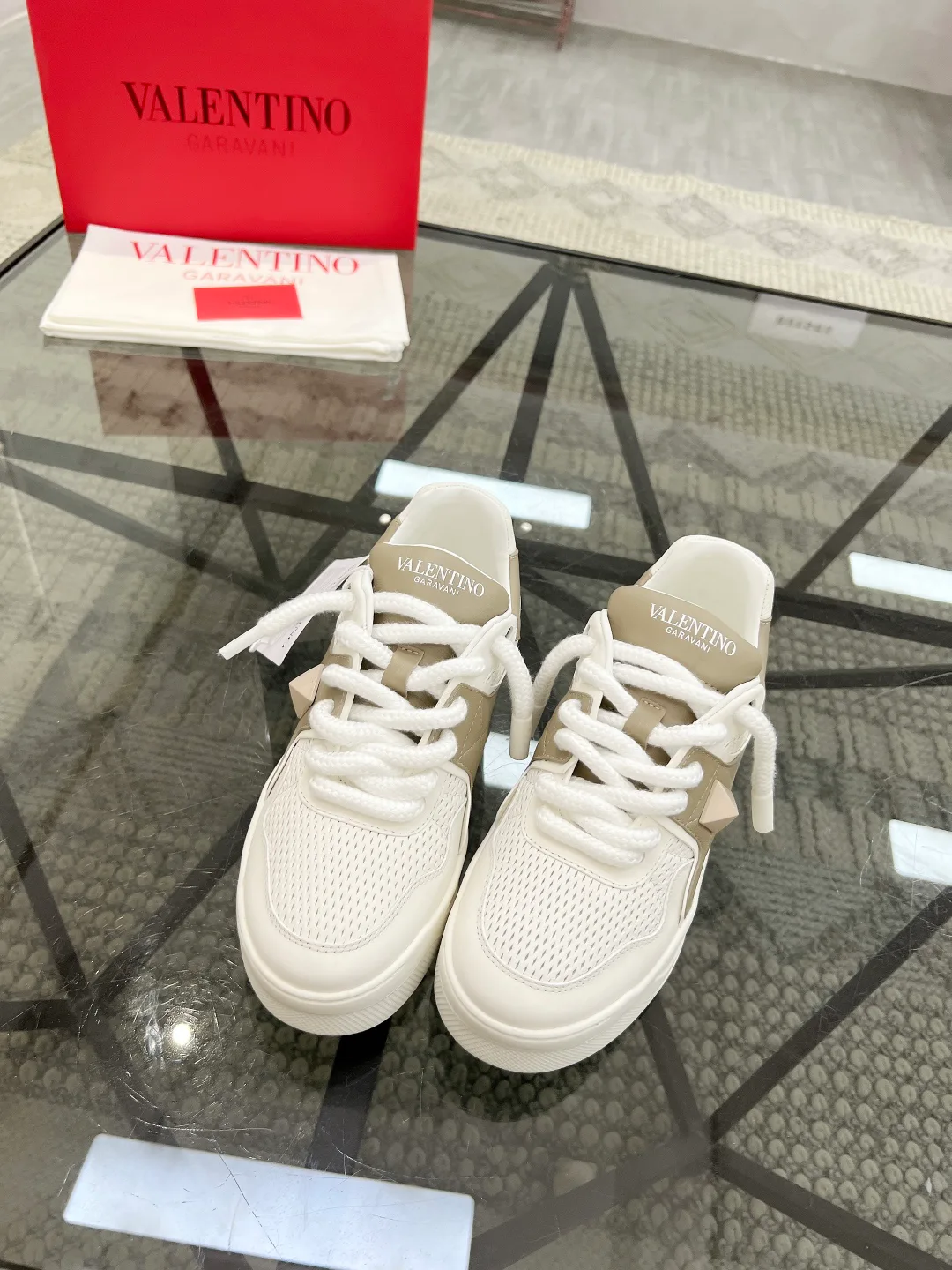 Кроссовки Женские Valentino 14949