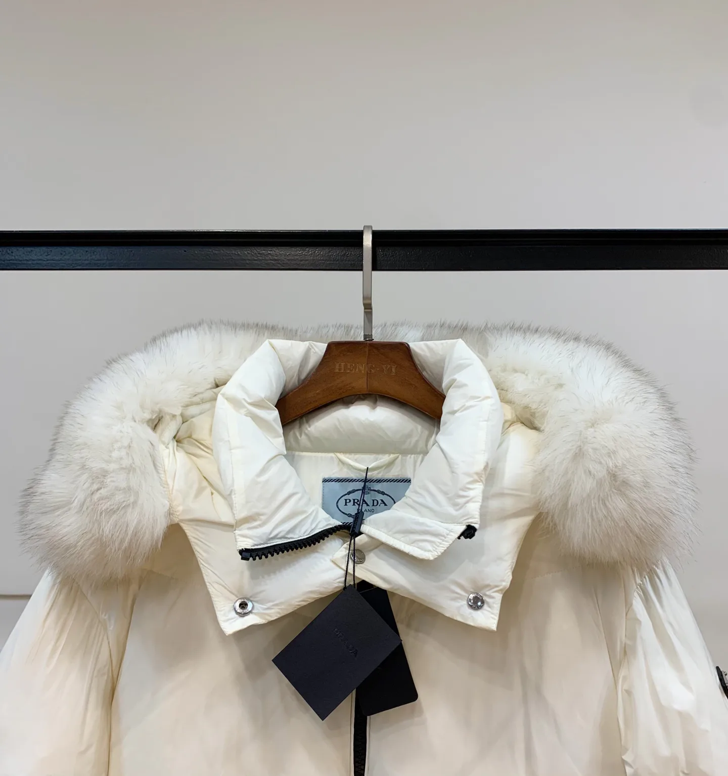 Куртки И Пуховики Женские Prada 497078