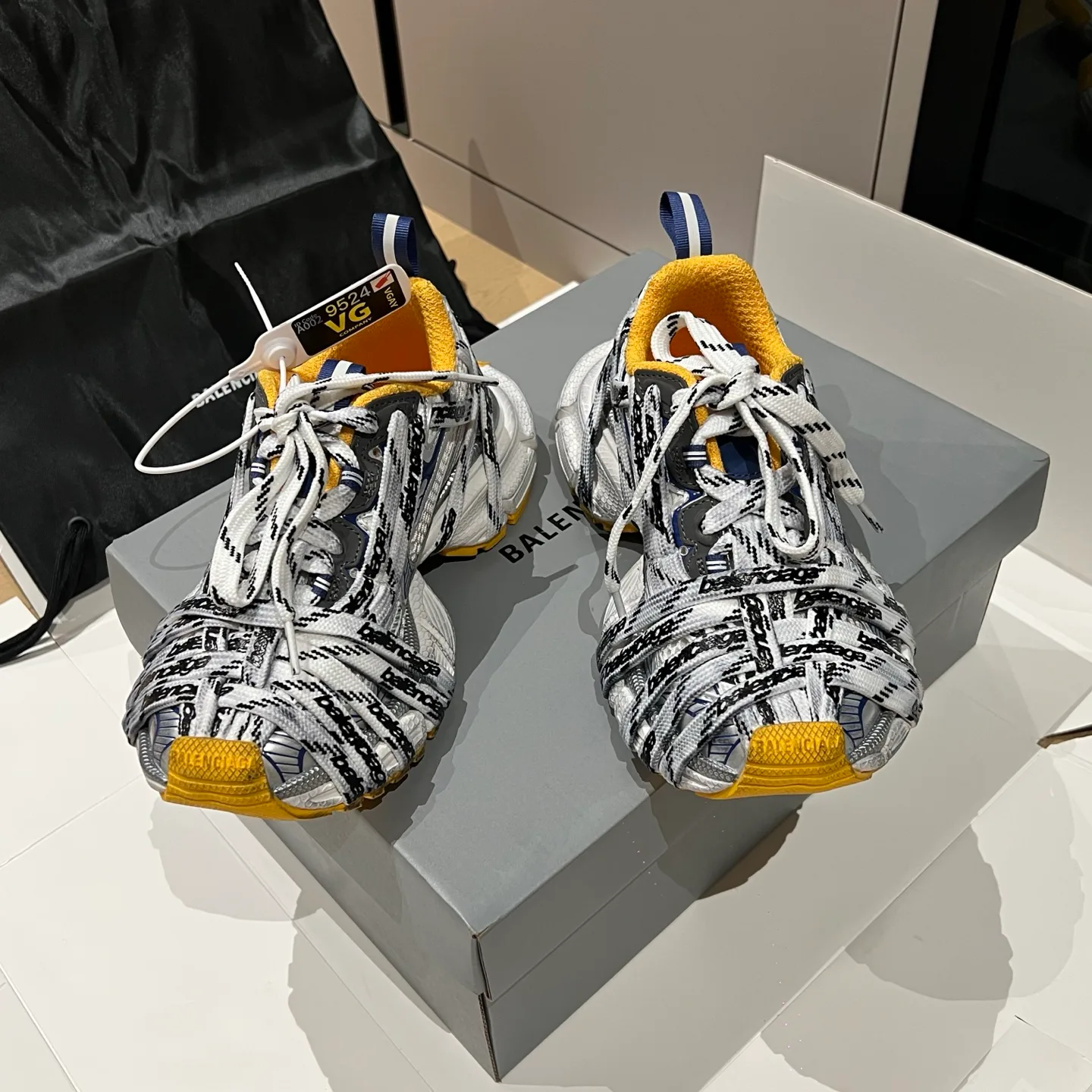 Кроссовки Женские Balenciaga 20141704