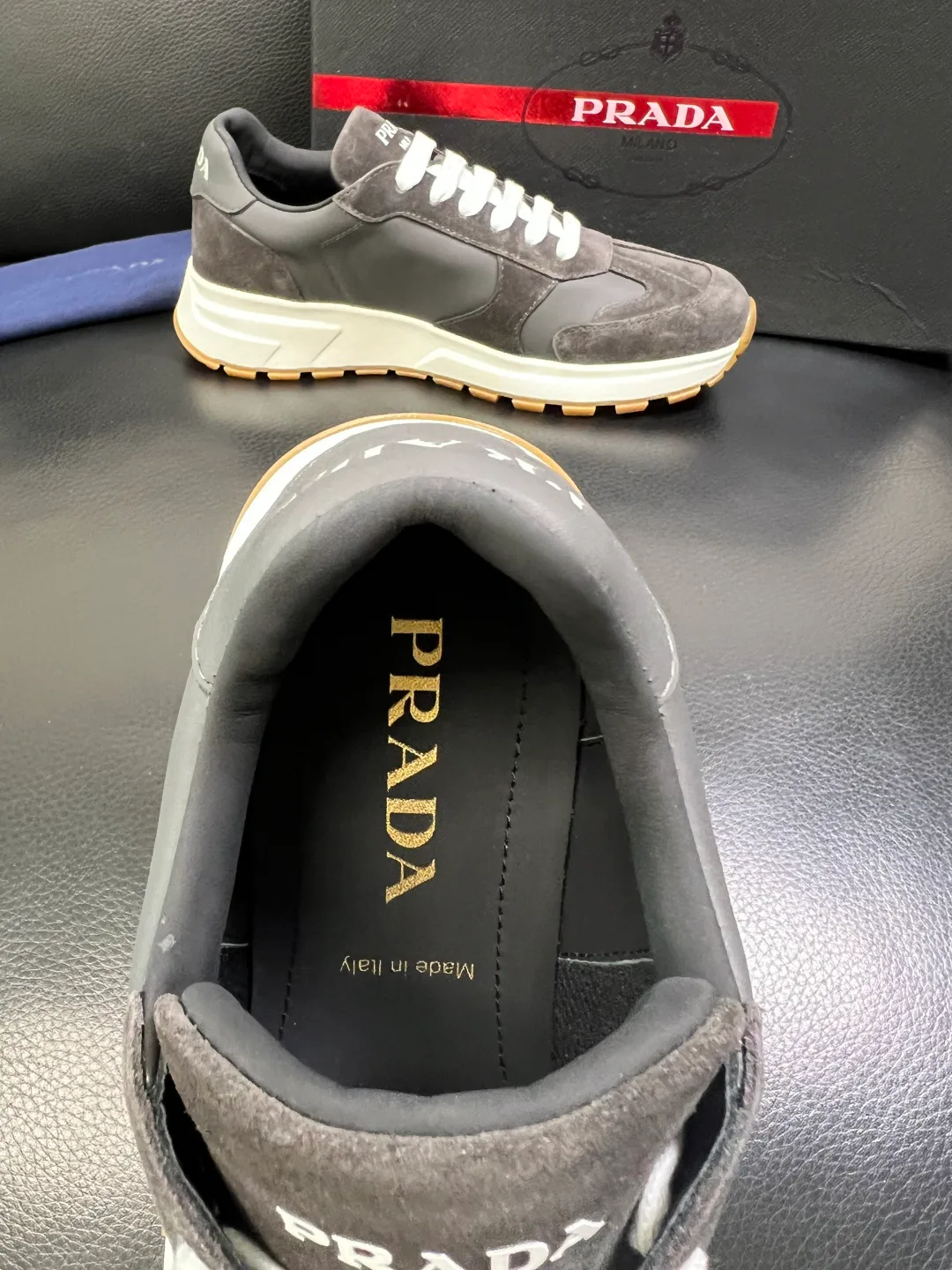 Кроссовки Женские Prada 471670