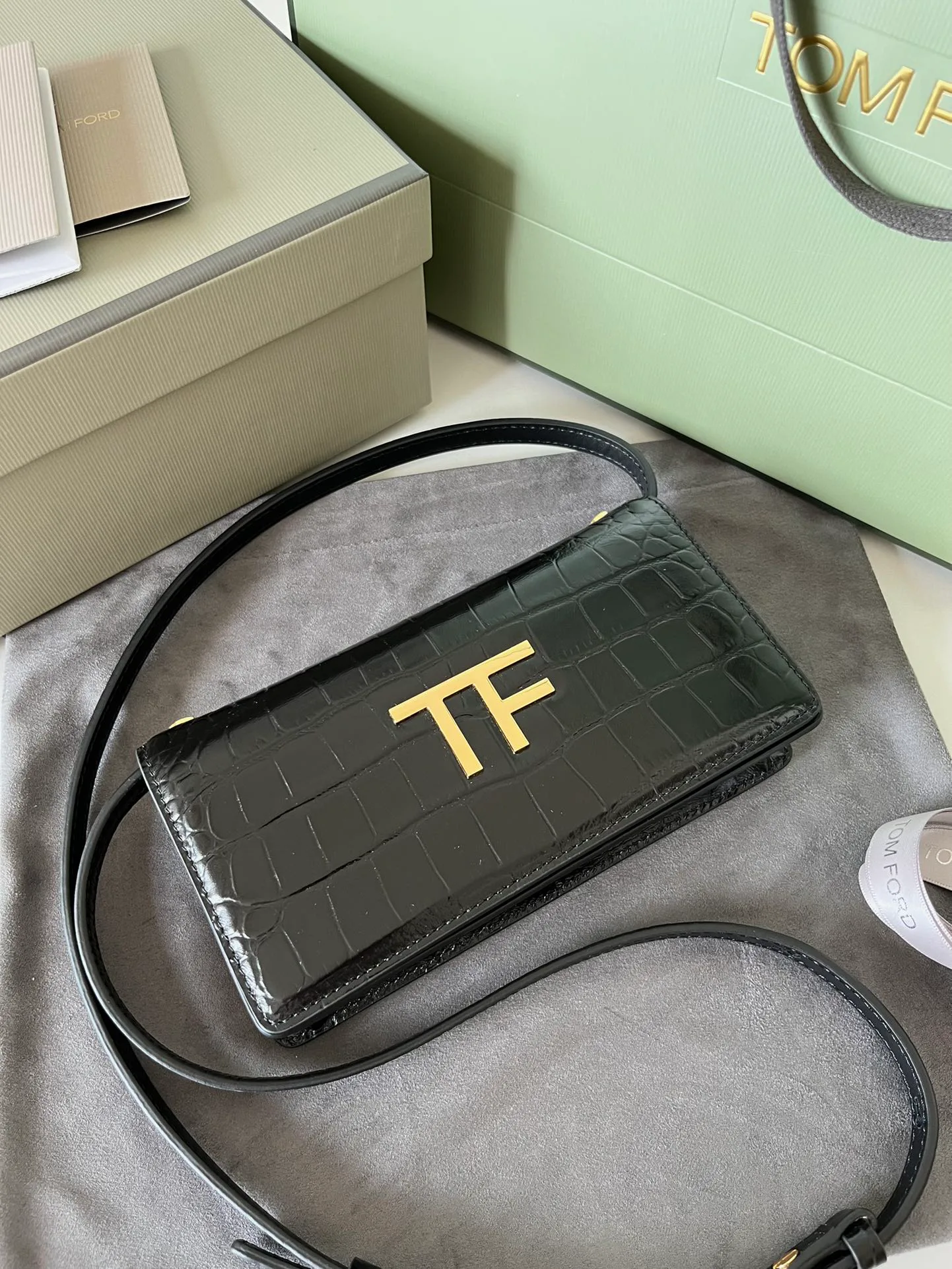 Сумки На Ремне Женские Tom Ford 58797