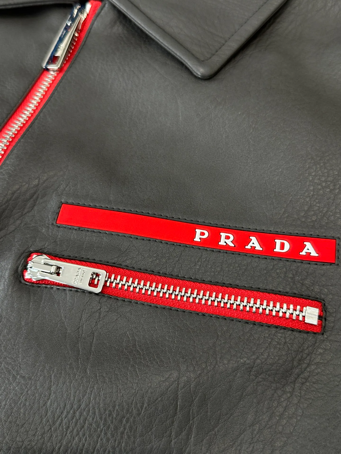 Кожаные Куртки И Дублёнки Мужские Prada 4314574