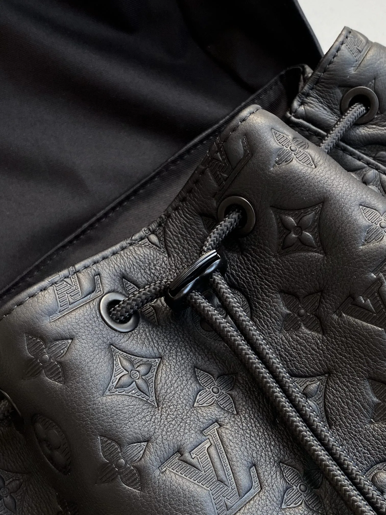 Рюкзаки Женские Louis Vuitton 13435258