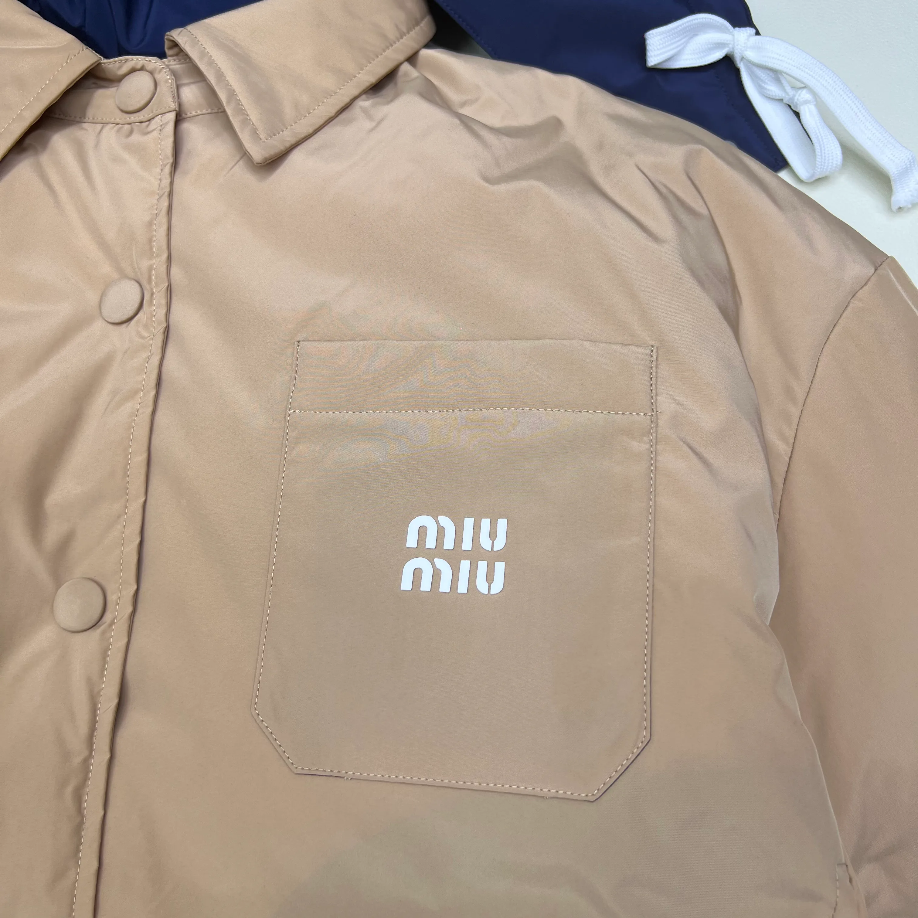 Куртки И Пуховики Женские Miu Miu 18035506