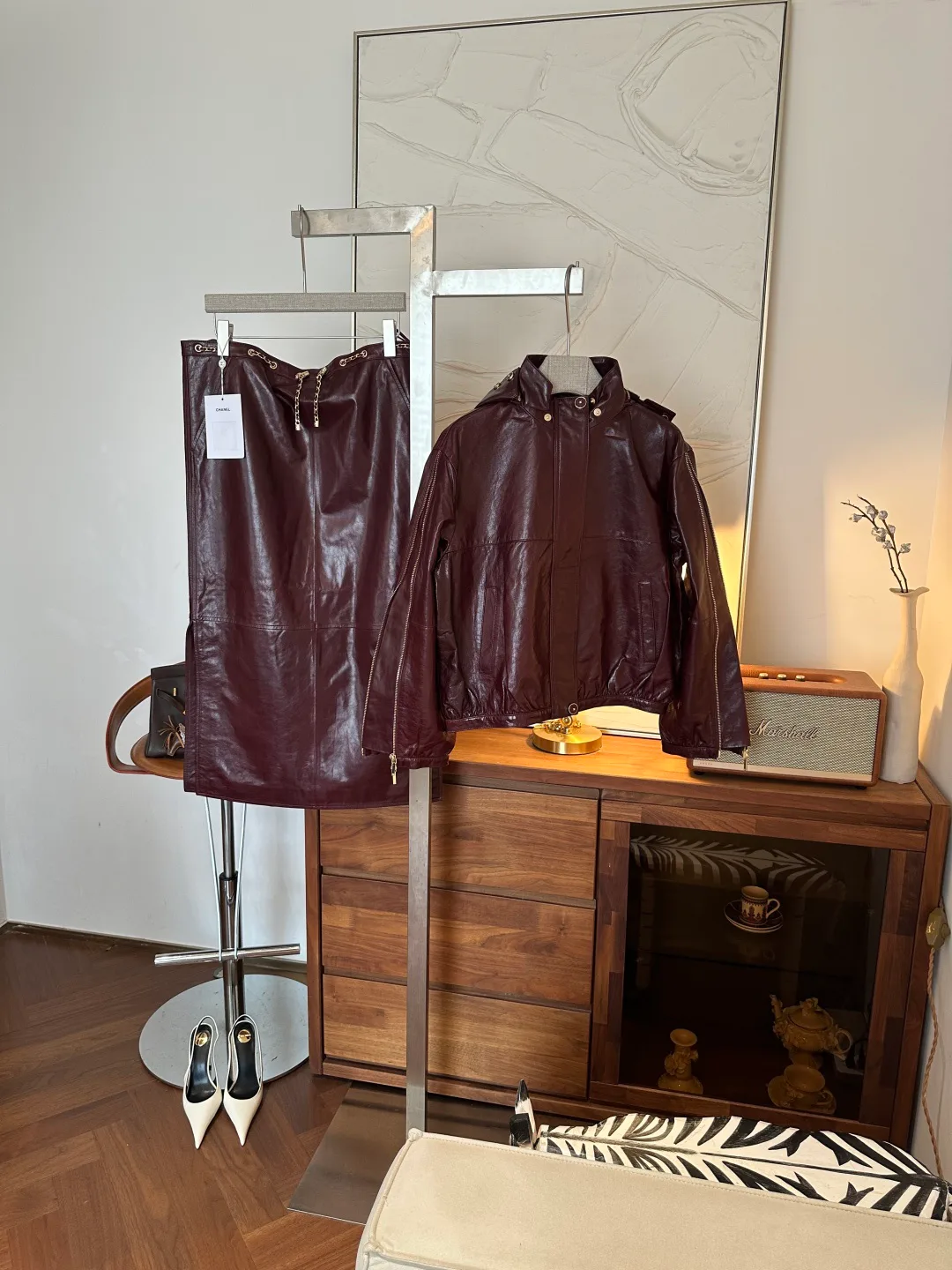Кожаные Куртки И Дублёнки Женские Chanel 18563036