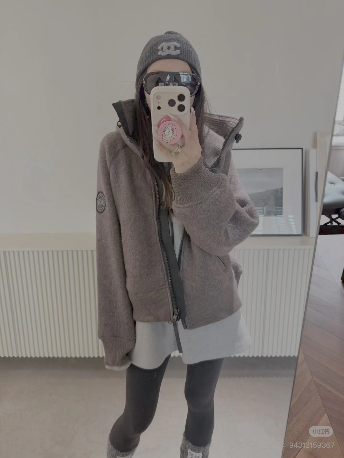 Куртки И Пуховики Женские Canada Goose 858029