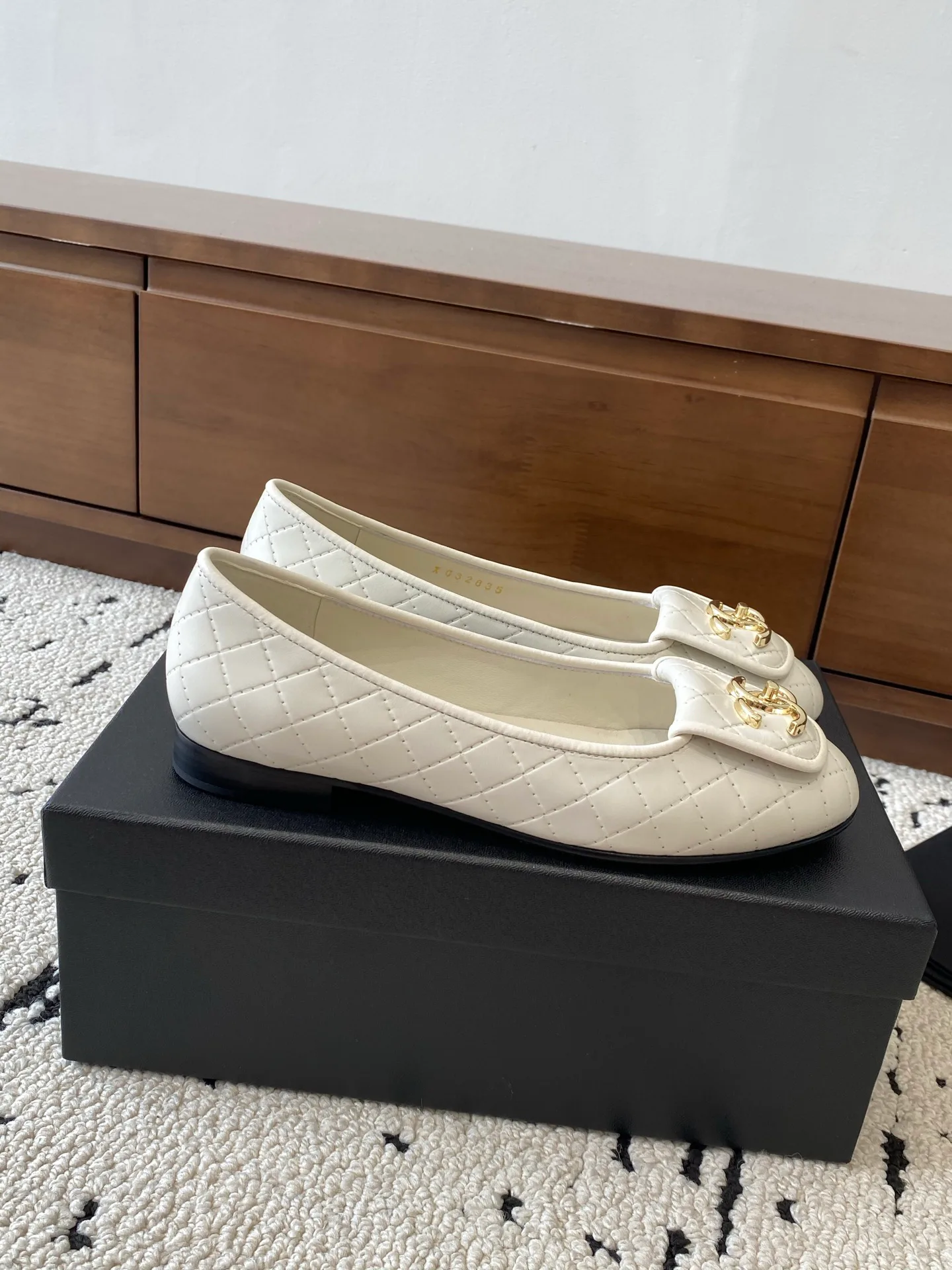 Туфли Женские Chanel 13382329