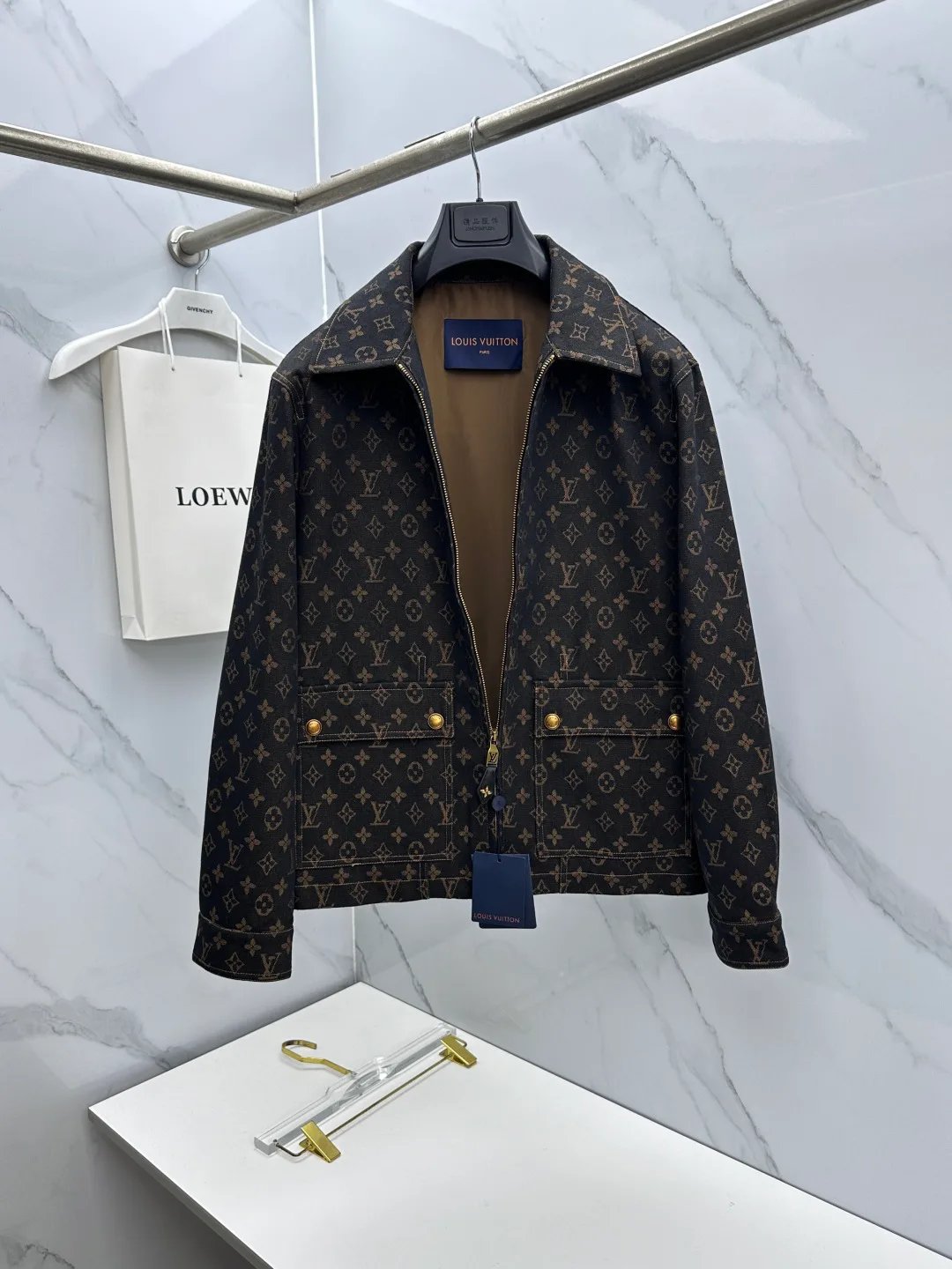 Куртки И Пуховики Мужские Louis Vuitton 18246796