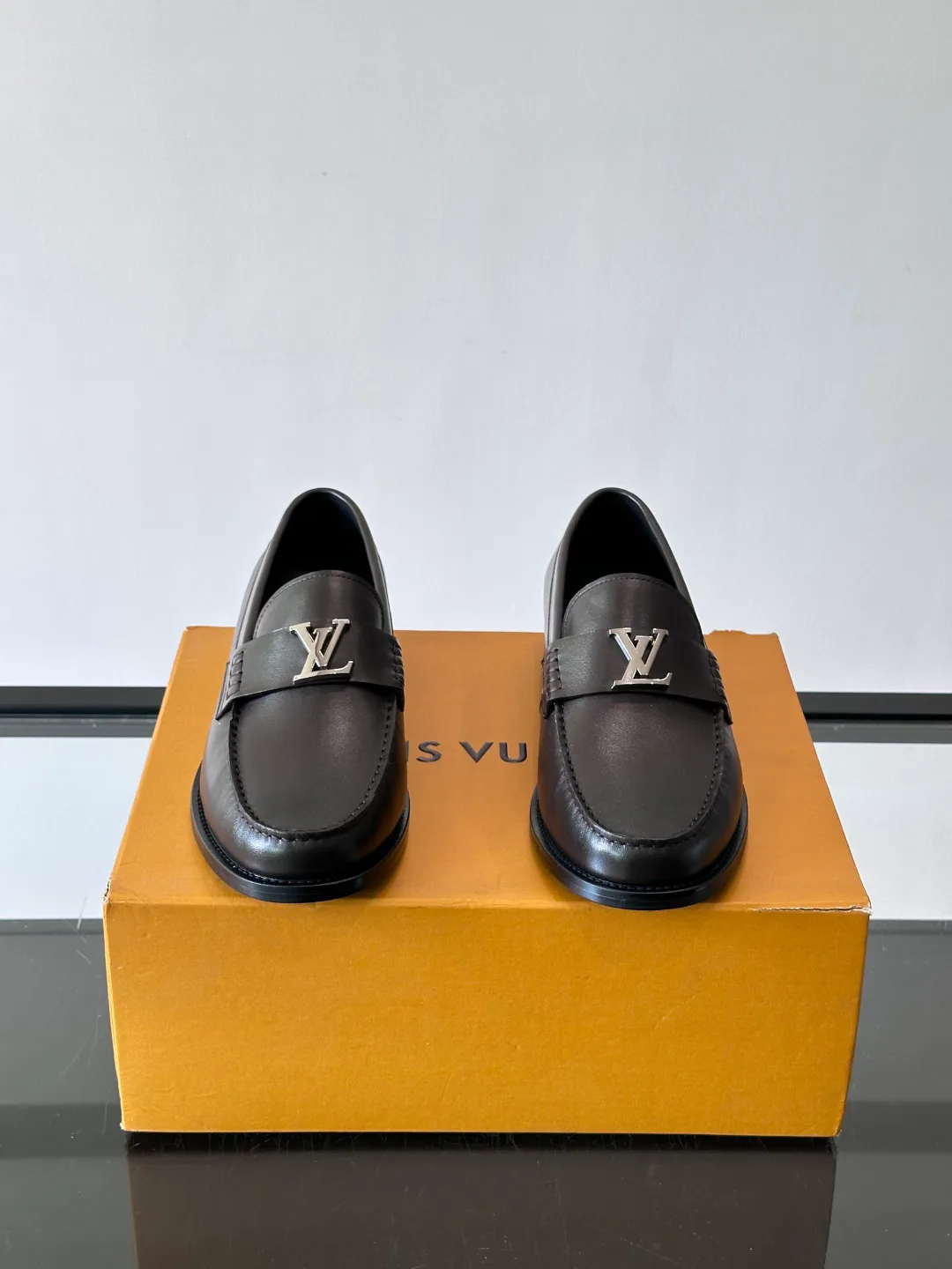 Лоферы И Туфли Мужские Louis Vuitton 18169696