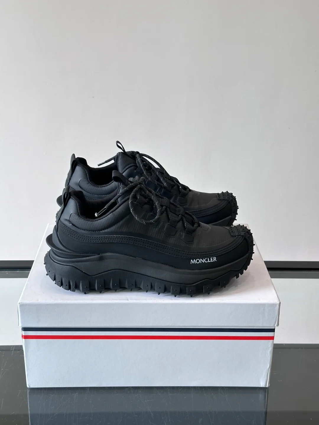 Кроссовки Мужские Moncler 18321724