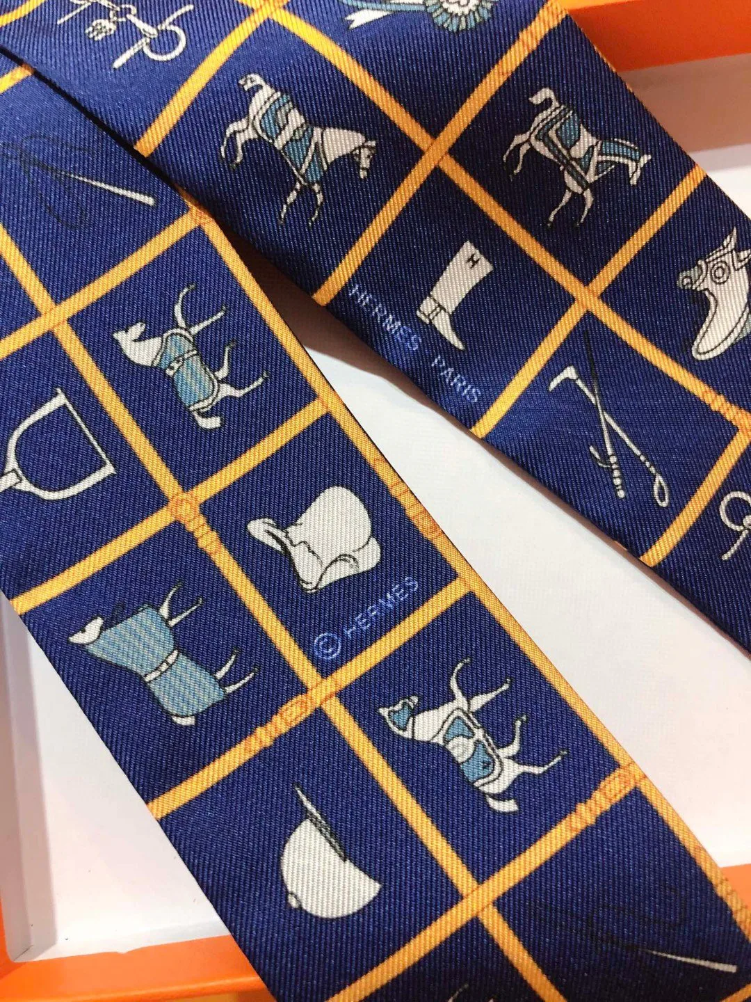 Платки Hermes 2588600