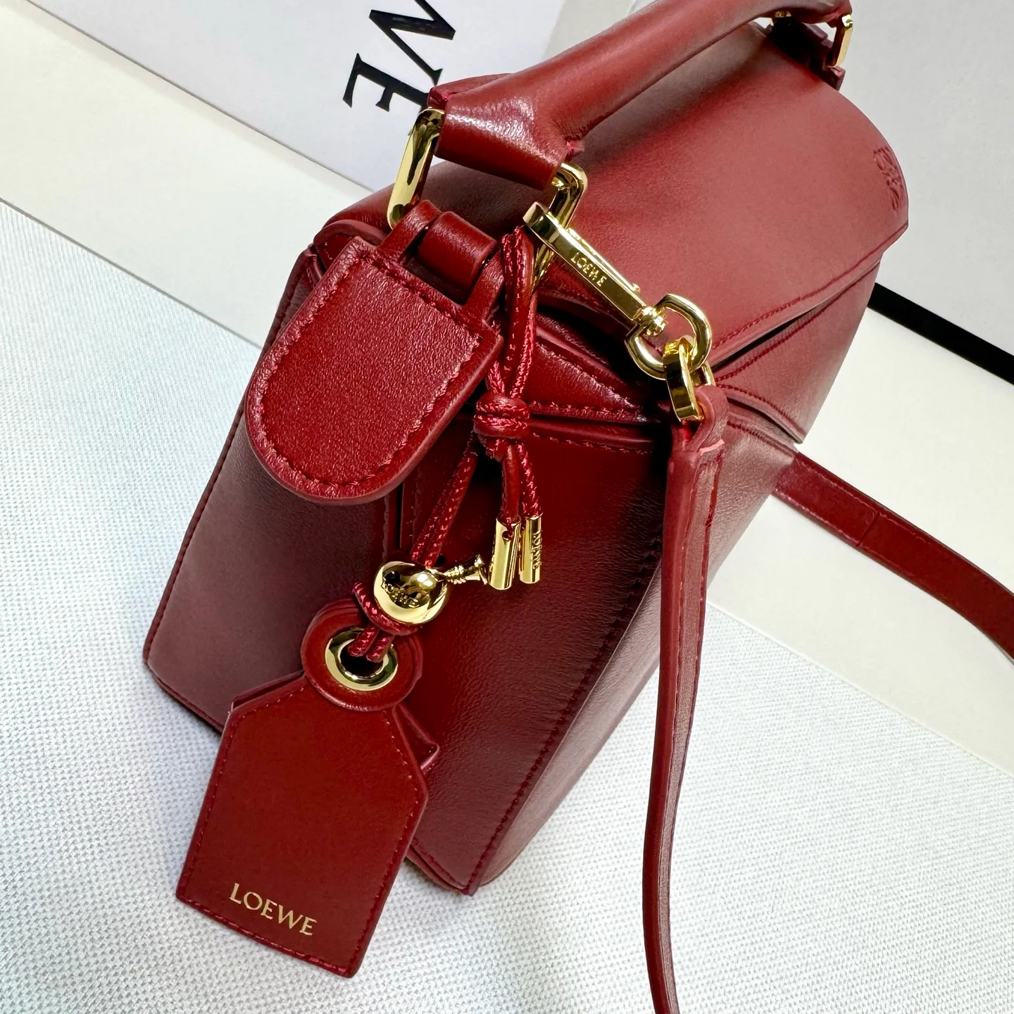 Классические Сумки Женские Loewe 17270380