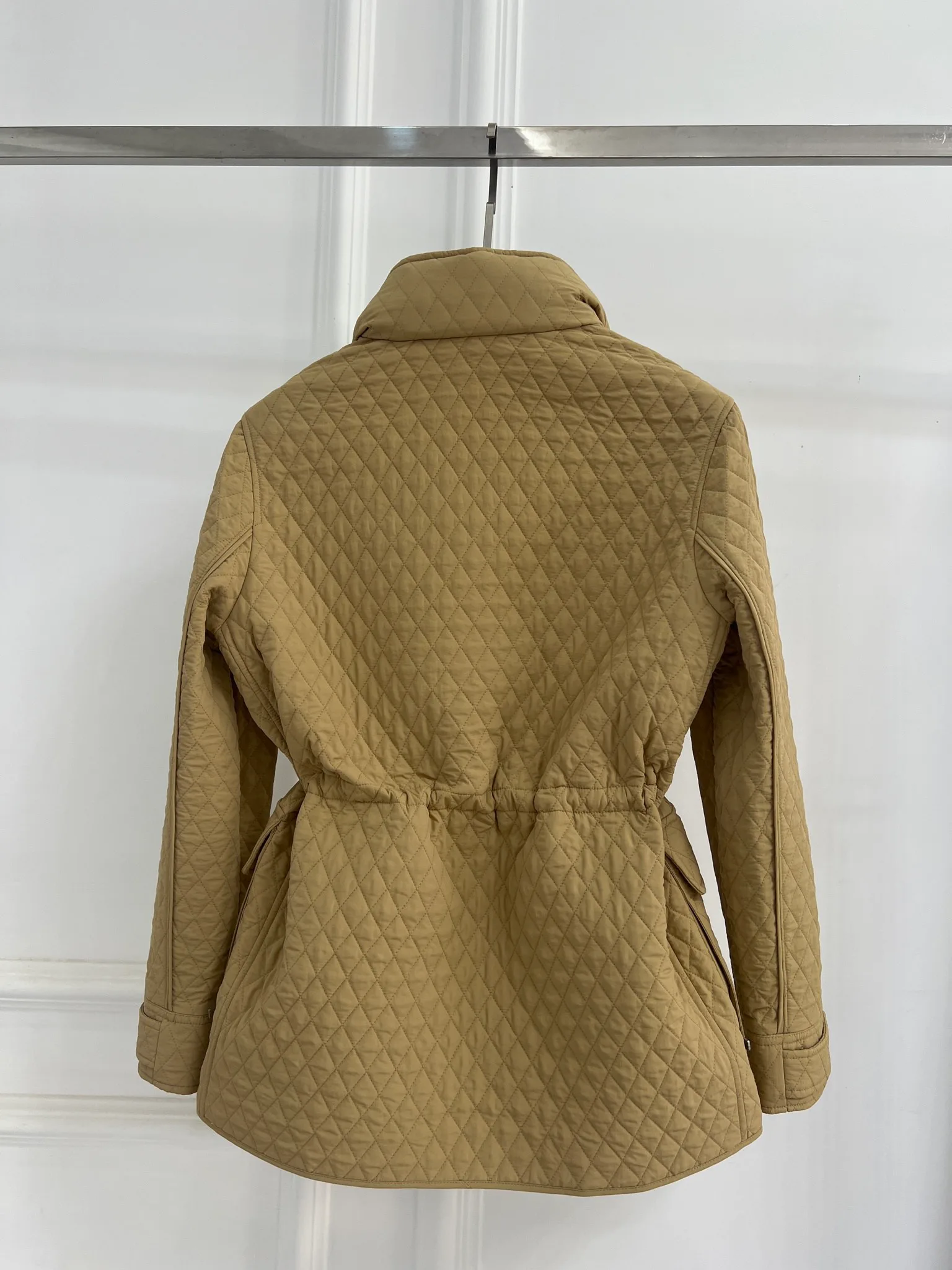 Куртки И Пуховики Женские Burberry 19266466