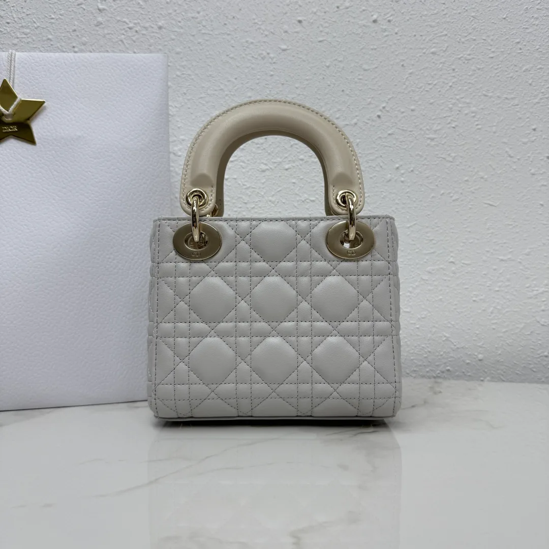 Классические Сумки Женские Christian Dior 17601419