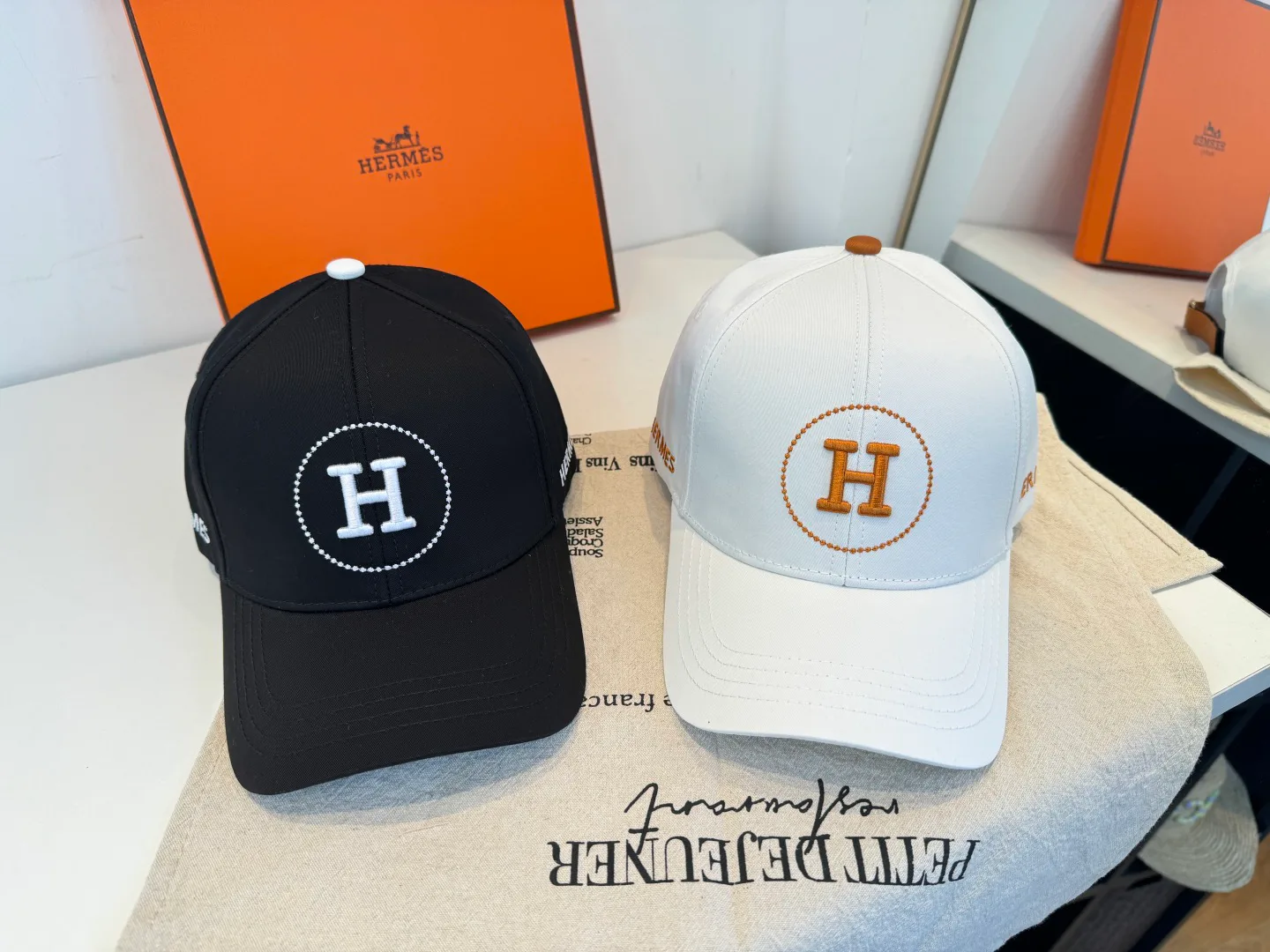 Головные Уборы Hermes 17350029