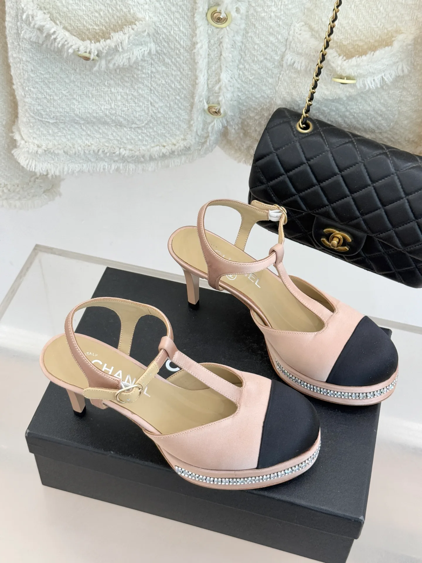 Босоножки Женские Chanel 11167399