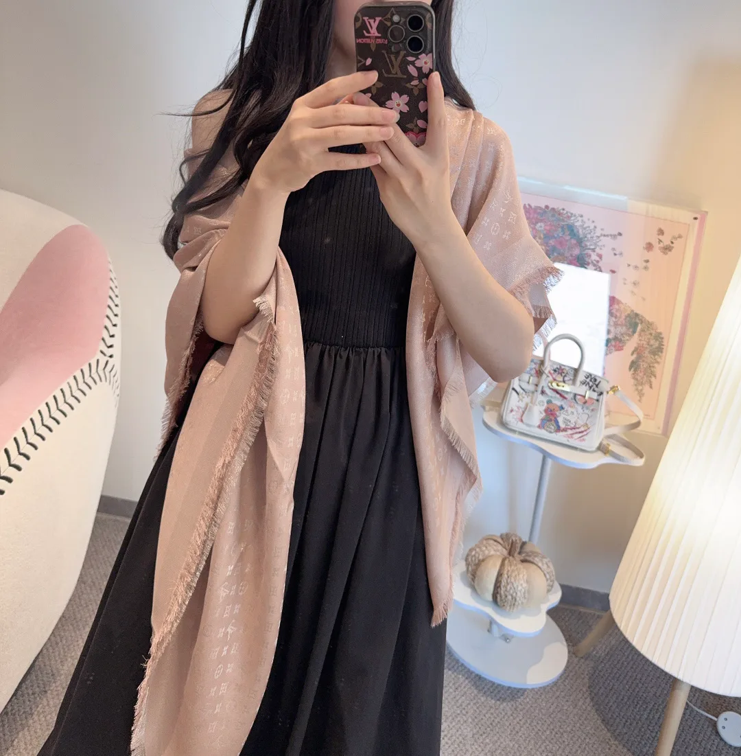 Платки Louis Vuitton 4972409