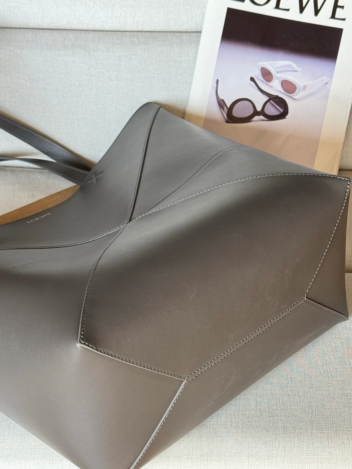 Классические Сумки Женские Loewe 1890899