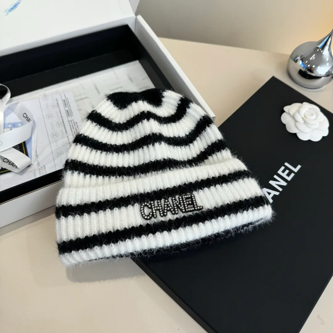 Головные Уборы Chanel 386903