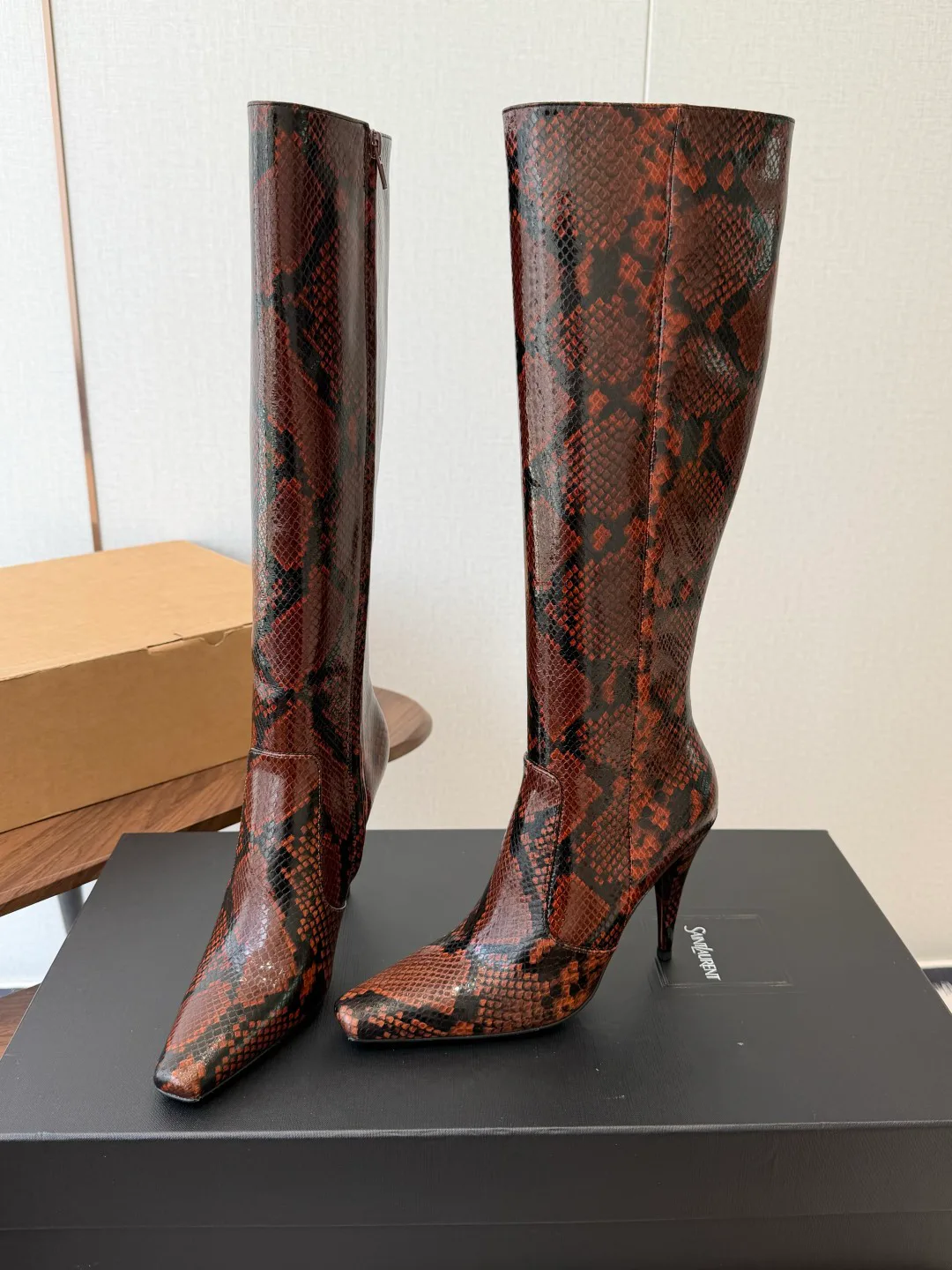 Сапоги Женские Saint Laurent 18796284