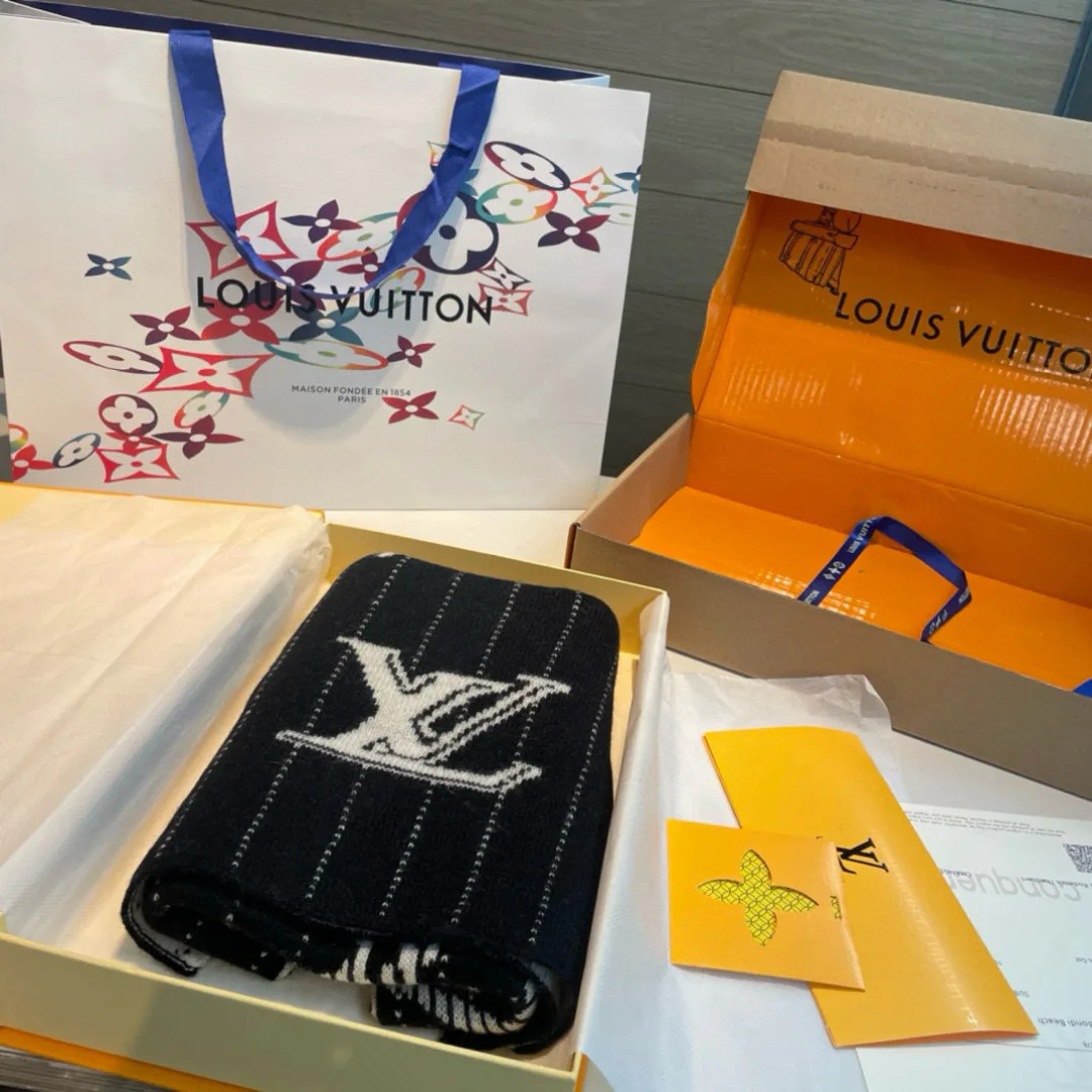 Шарфы Louis Vuitton 4972391