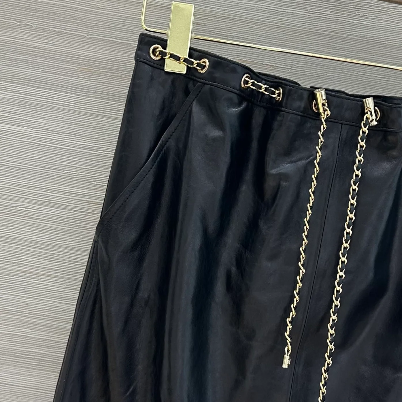 Юбки Женские Chanel 18173017