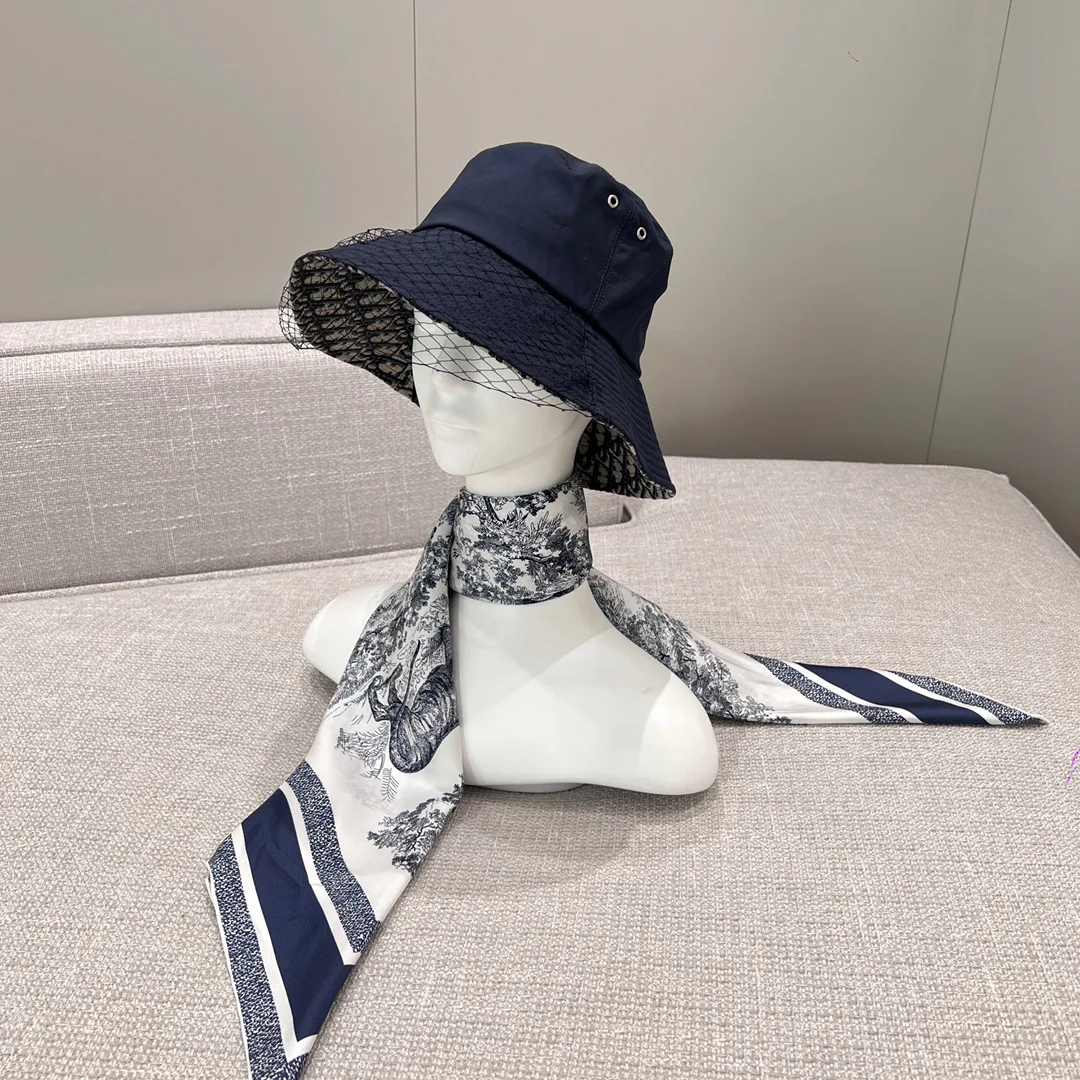 Платки Christian Dior 11148509