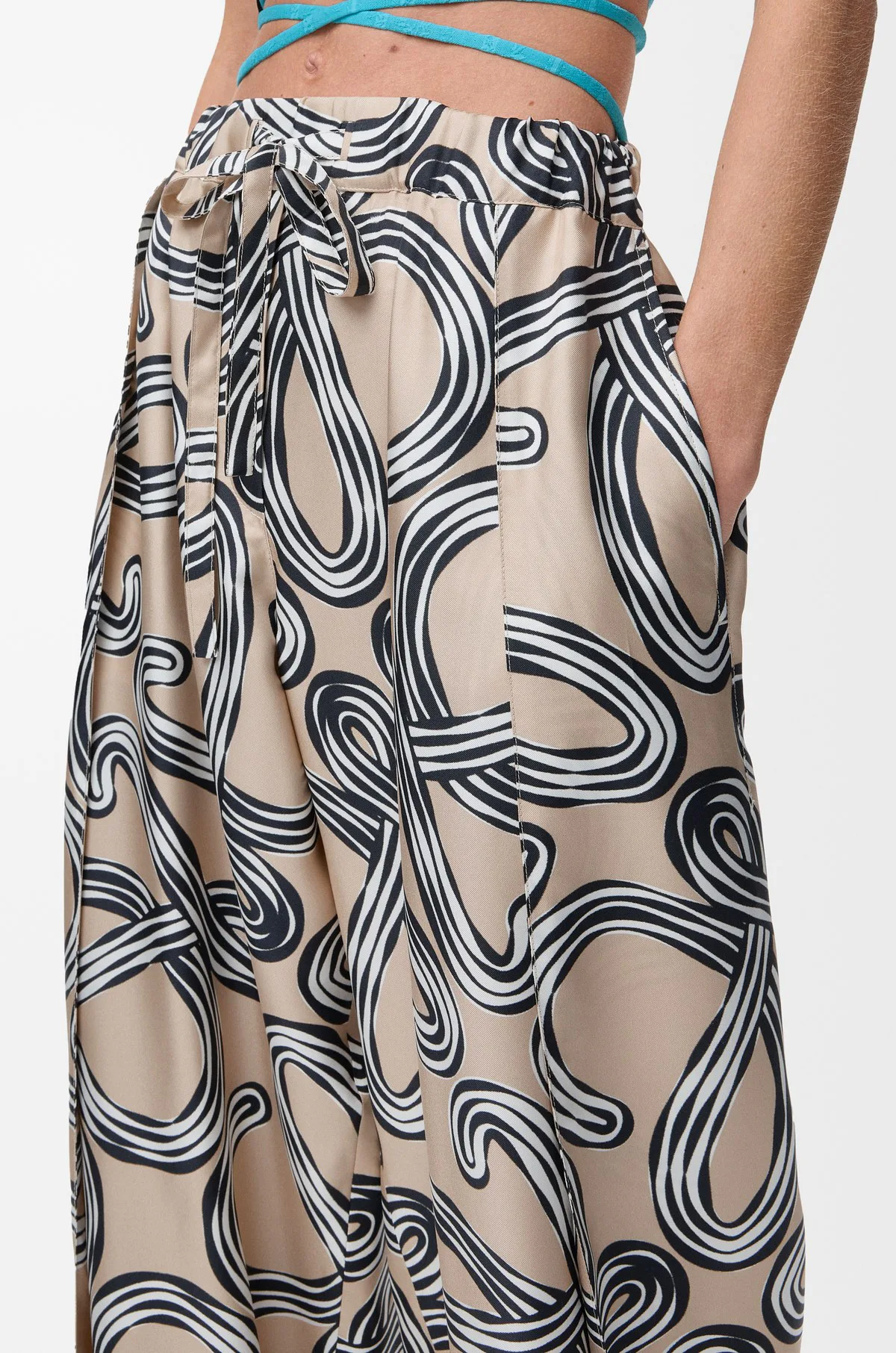Брюки Женские Loewe 17521716