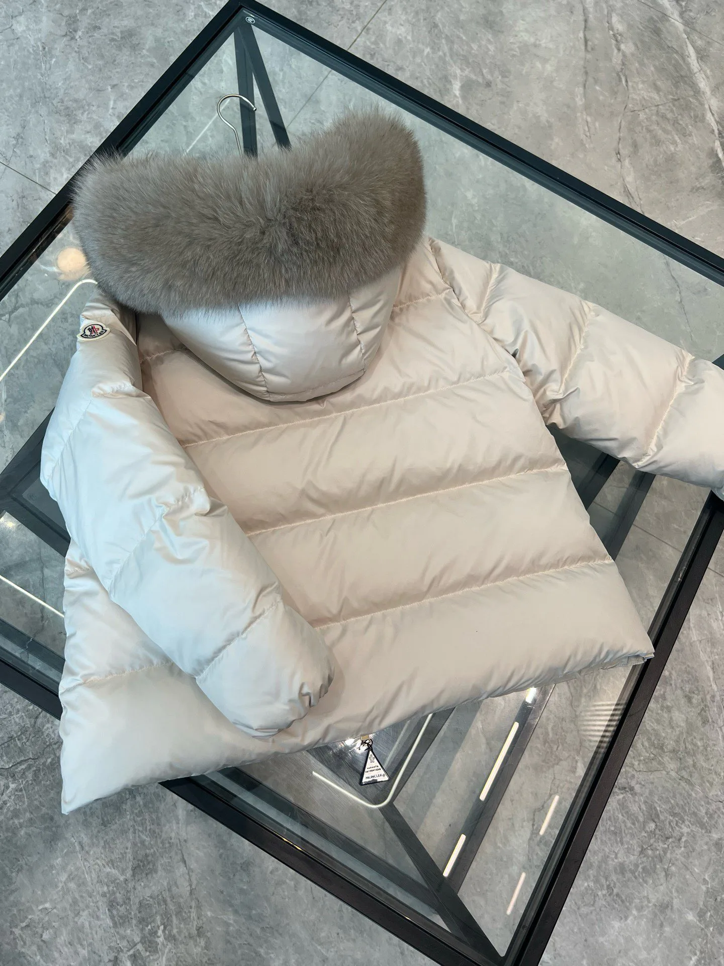 Куртки И Пуховики Женские Moncler 236549